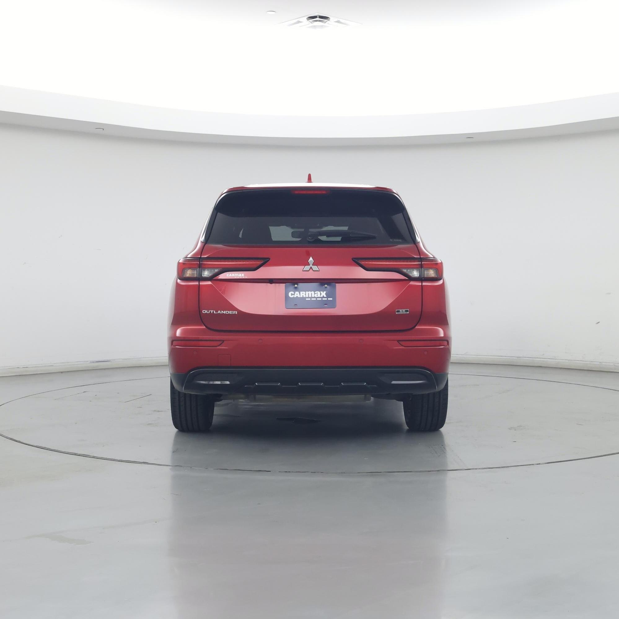 Thumbnail: 2023 Mitsubishi Outlander - 6
