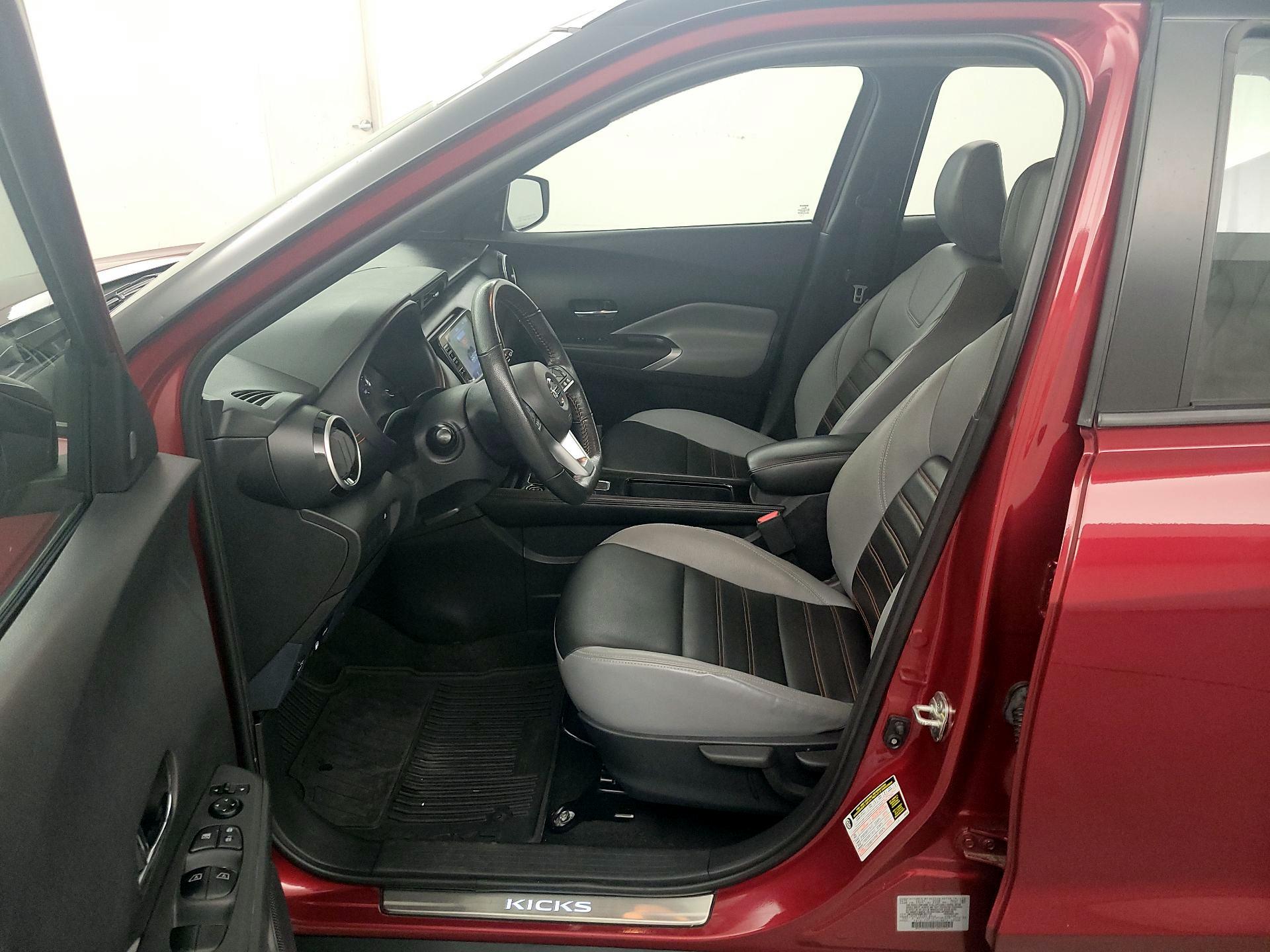 Thumbnail: 2021 Nissan Kicks - 11