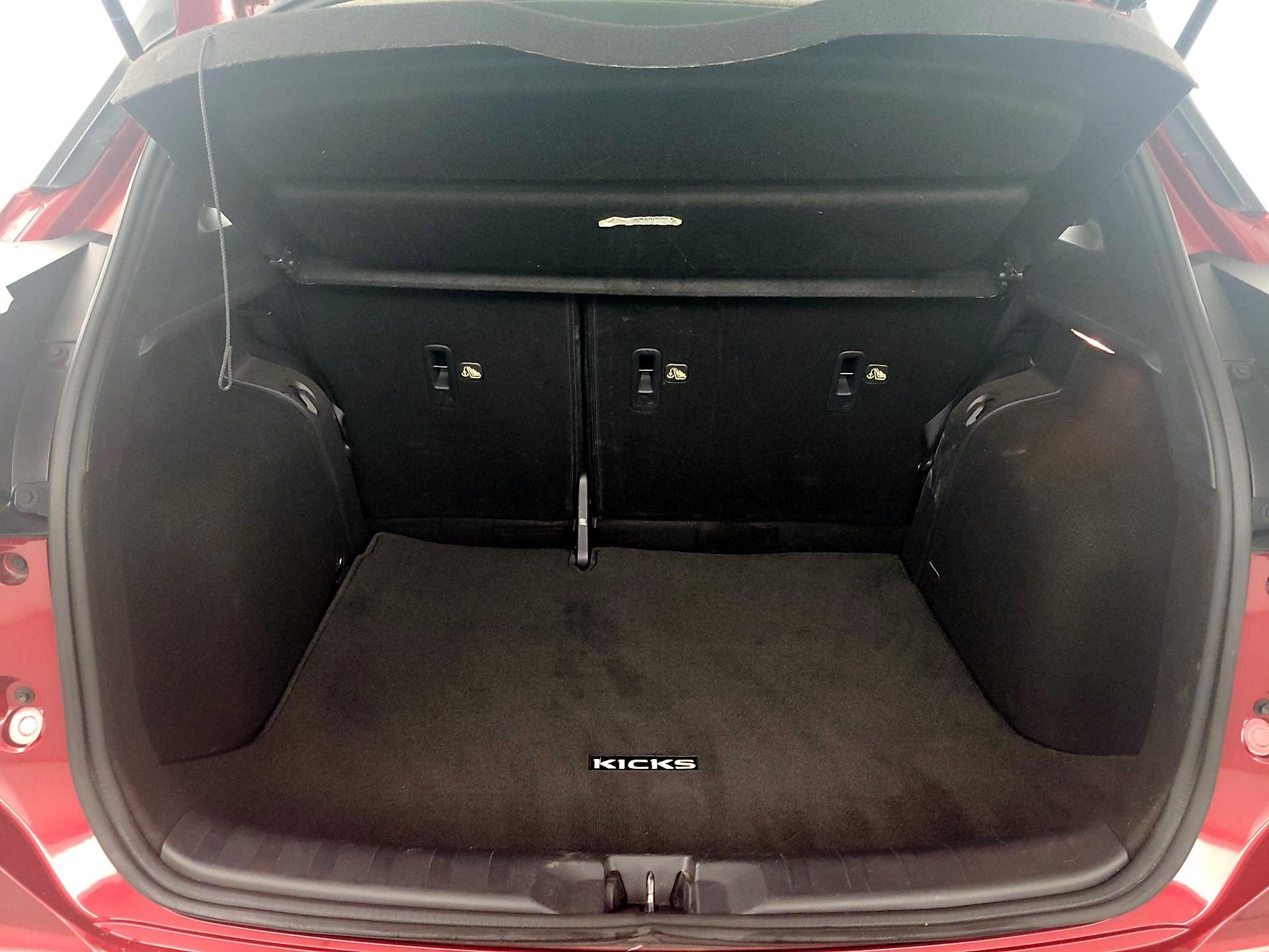 Thumbnail: 2021 Nissan Kicks - 20