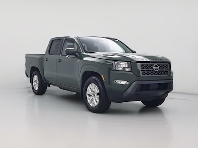 Green 2024 Nissan Frontier SV