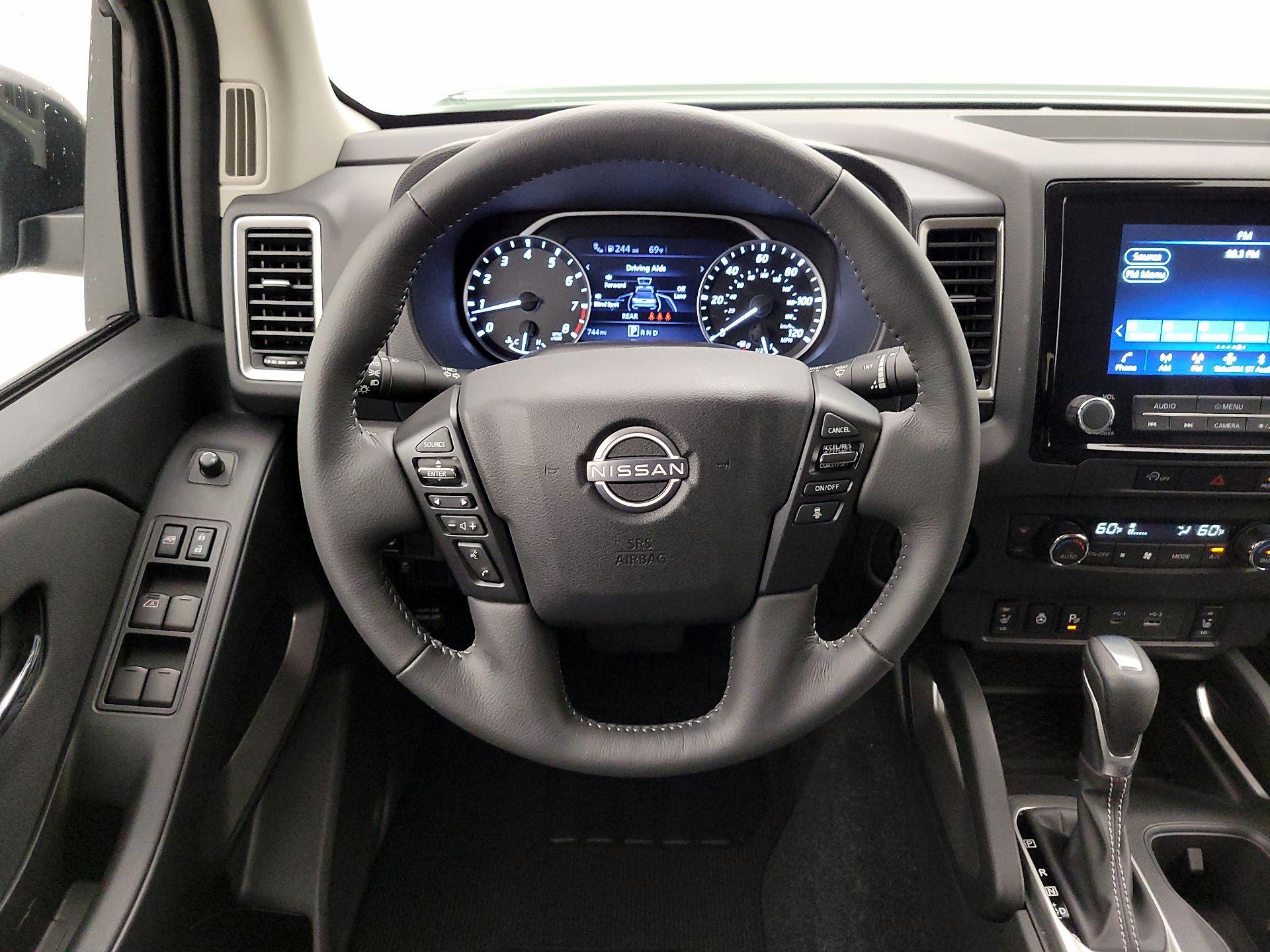 Thumbnail: 2024 Nissan Frontier - 10