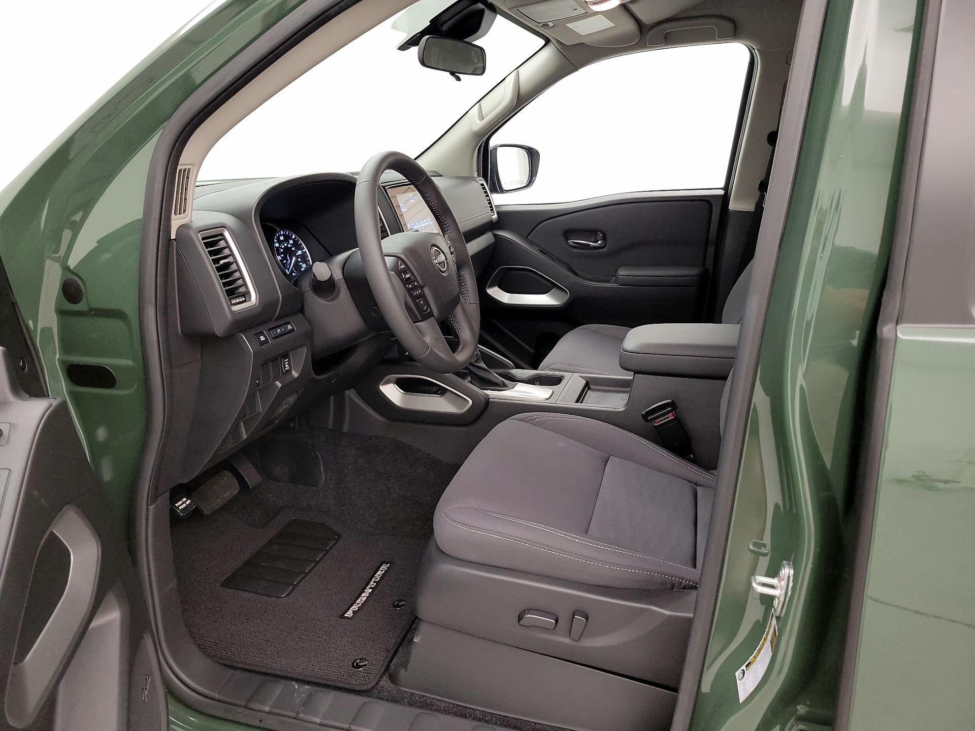 Thumbnail: 2024 Nissan Frontier - 11