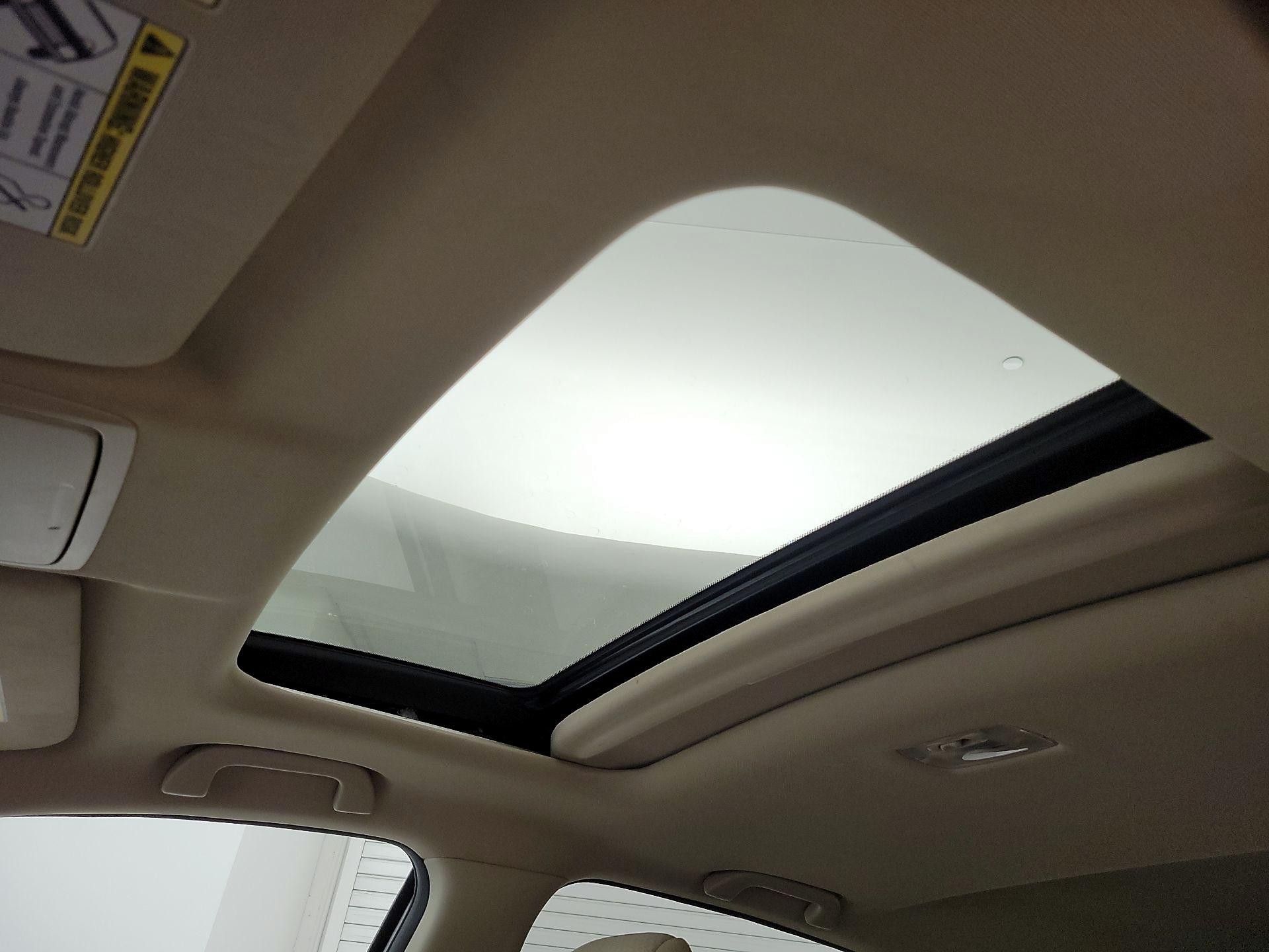 Thumbnail: 2015 Honda CR-V - 19