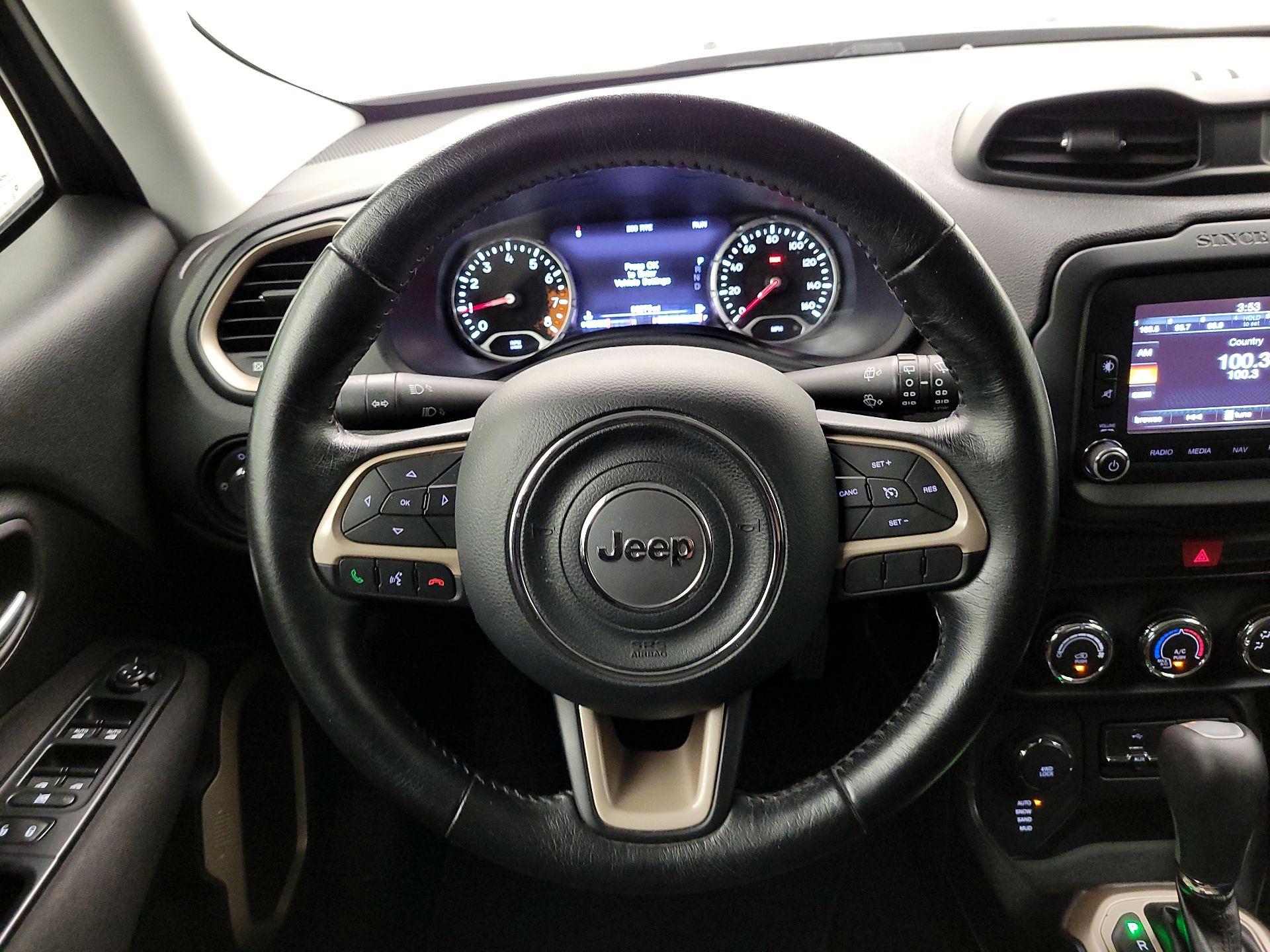 Thumbnail: 2017 Jeep Renegade - 10