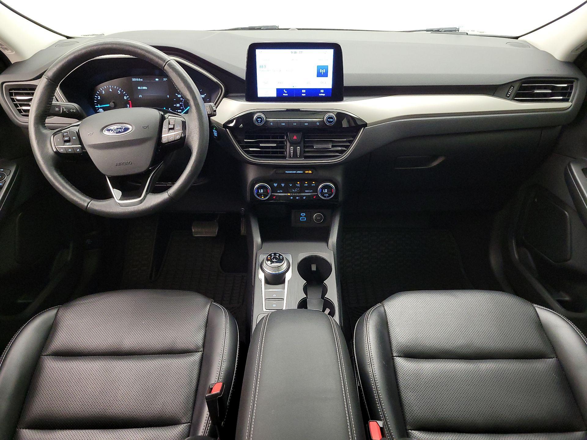 Thumbnail: 2021 Ford Escape - 9
