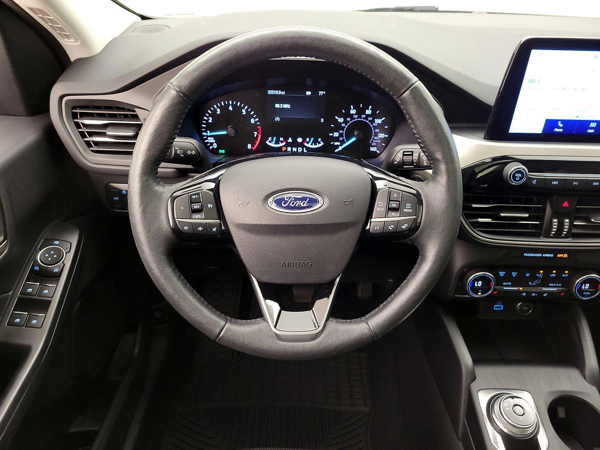 Thumbnail: 2021 Ford Escape - 10