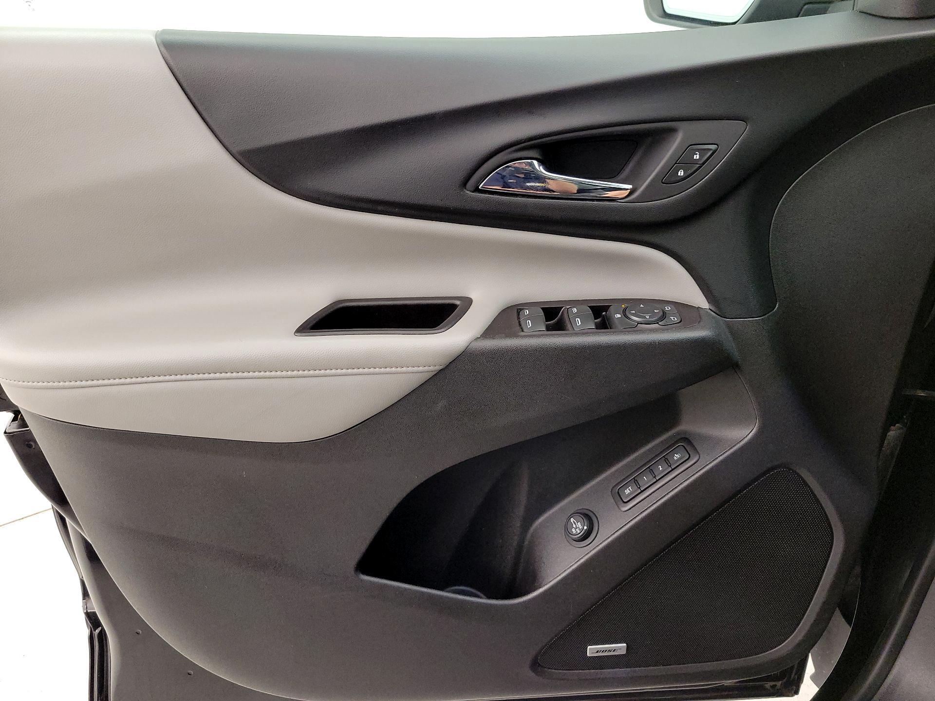 Thumbnail: 2020 Chevrolet Equinox - 12