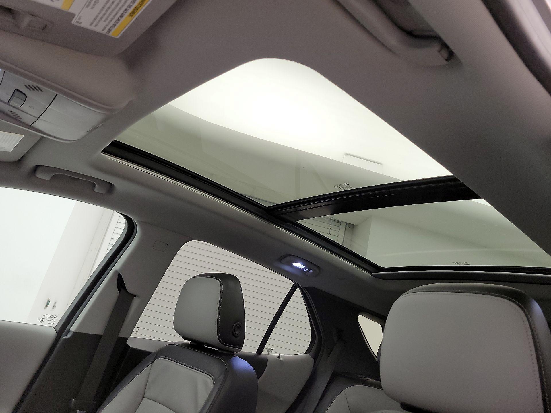 Thumbnail: 2020 Chevrolet Equinox - 20