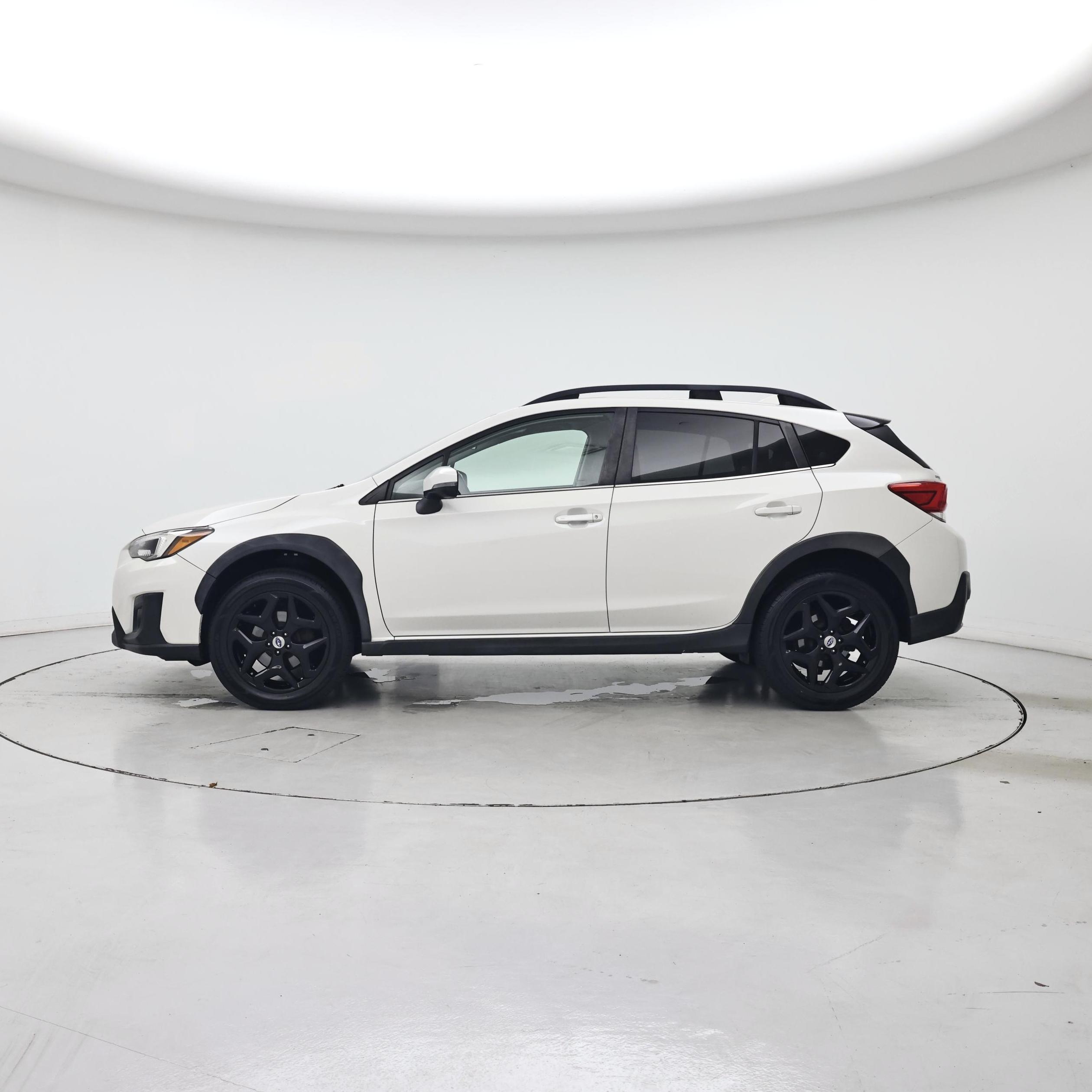 Thumbnail: 2018 Subaru Crosstrek - 3