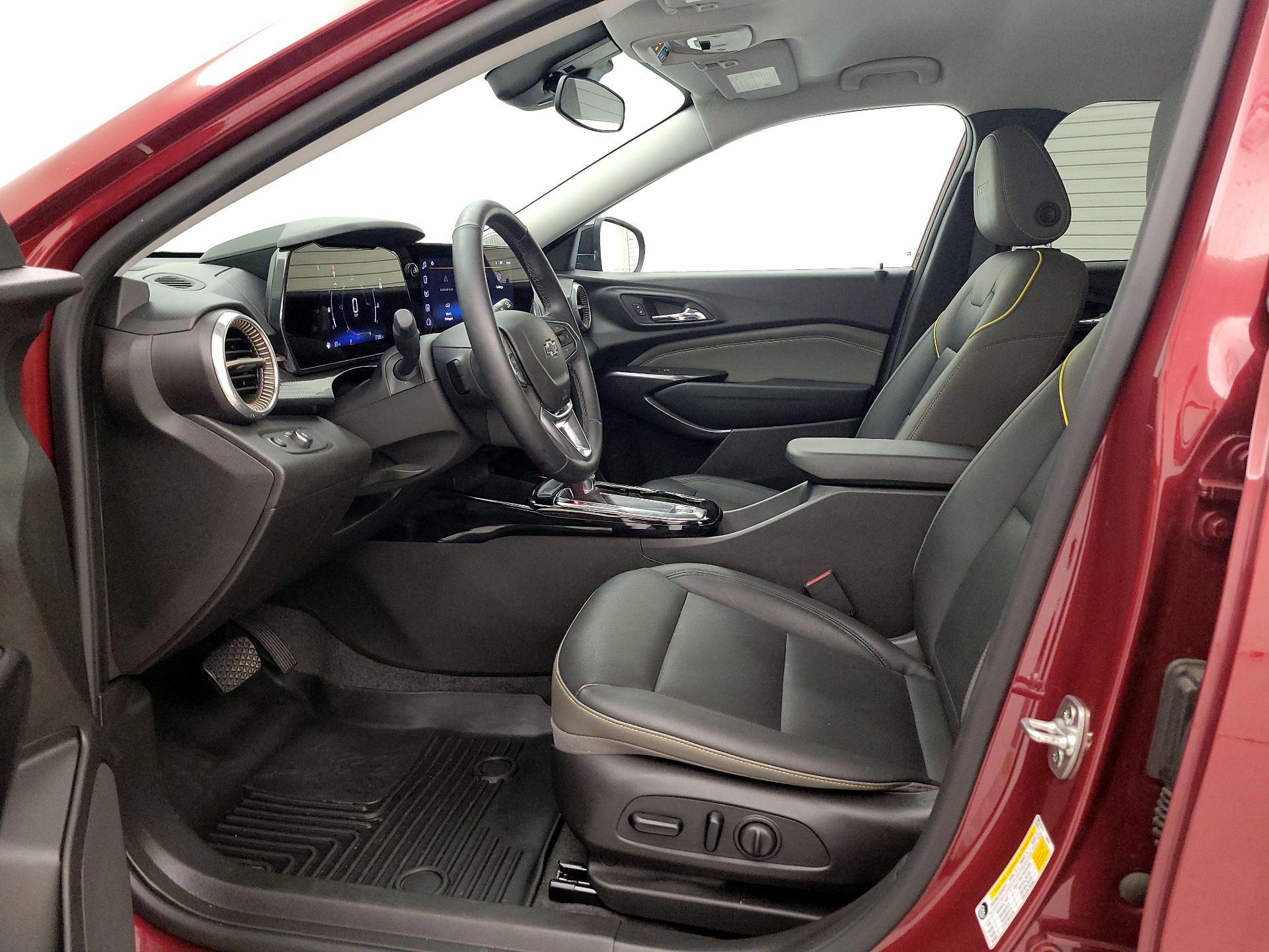 Thumbnail: 2024 Chevrolet Trax - 11
