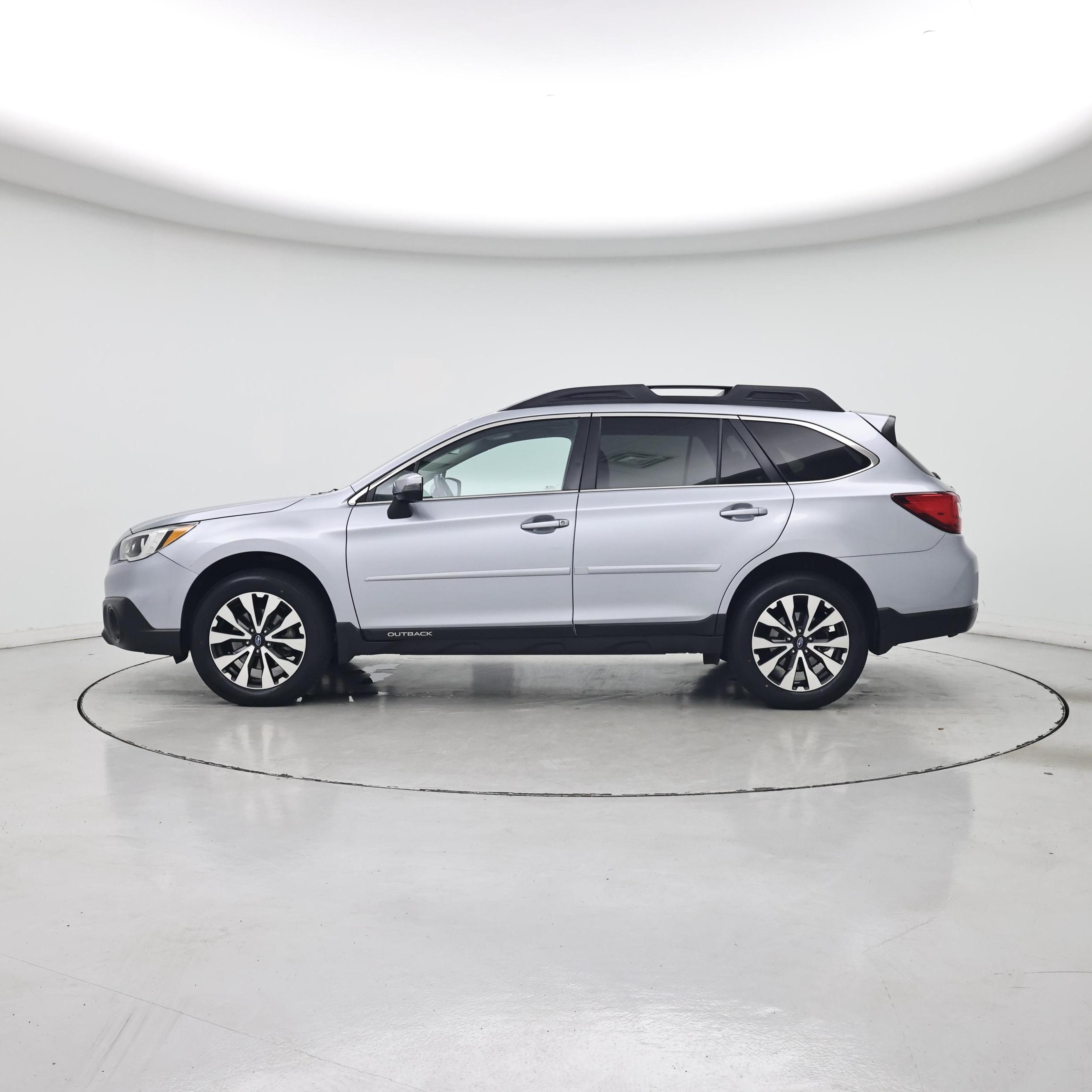 Thumbnail: 2017 Subaru Outback - 3