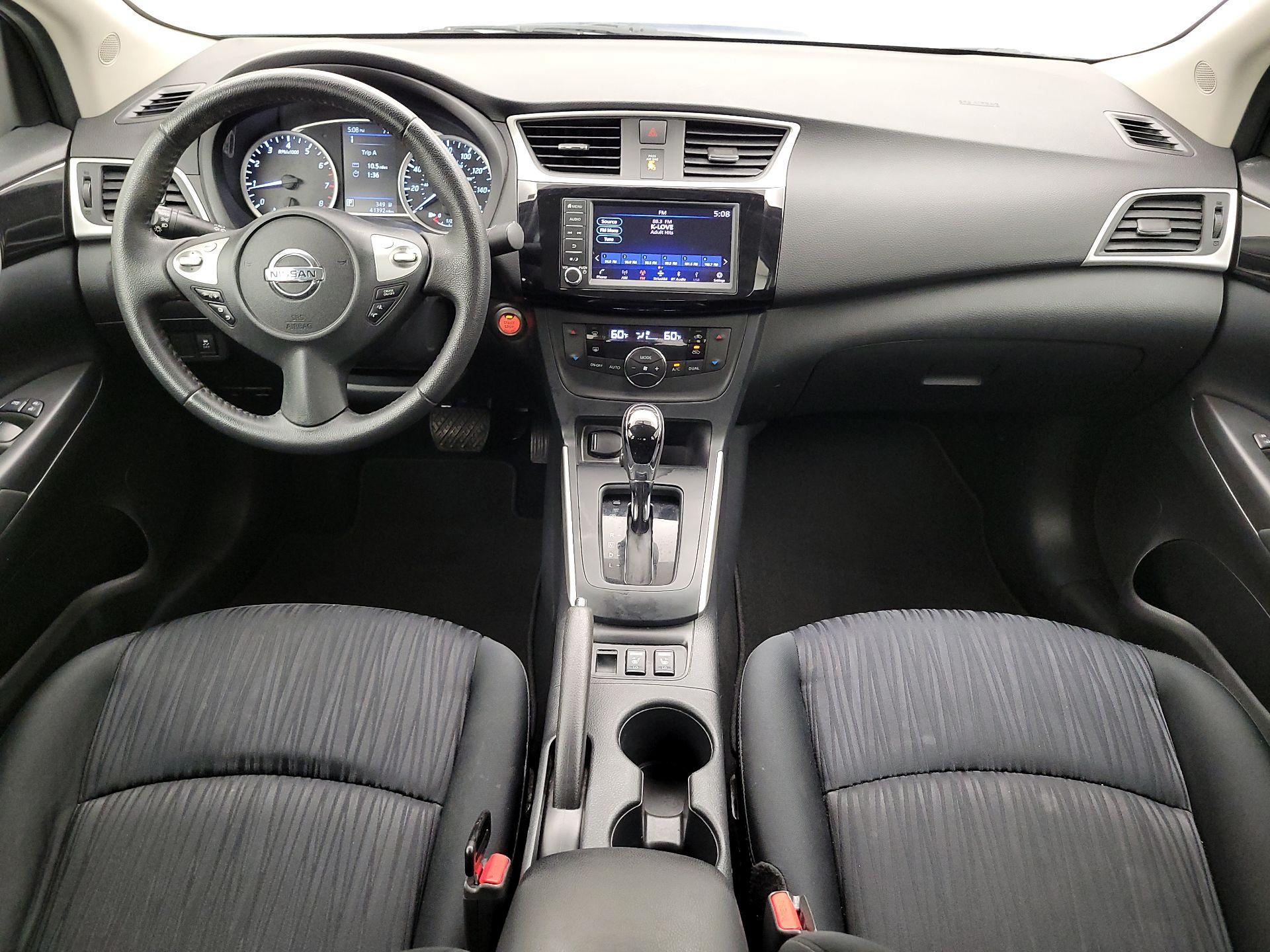 Thumbnail: 2019 Nissan Sentra - 9
