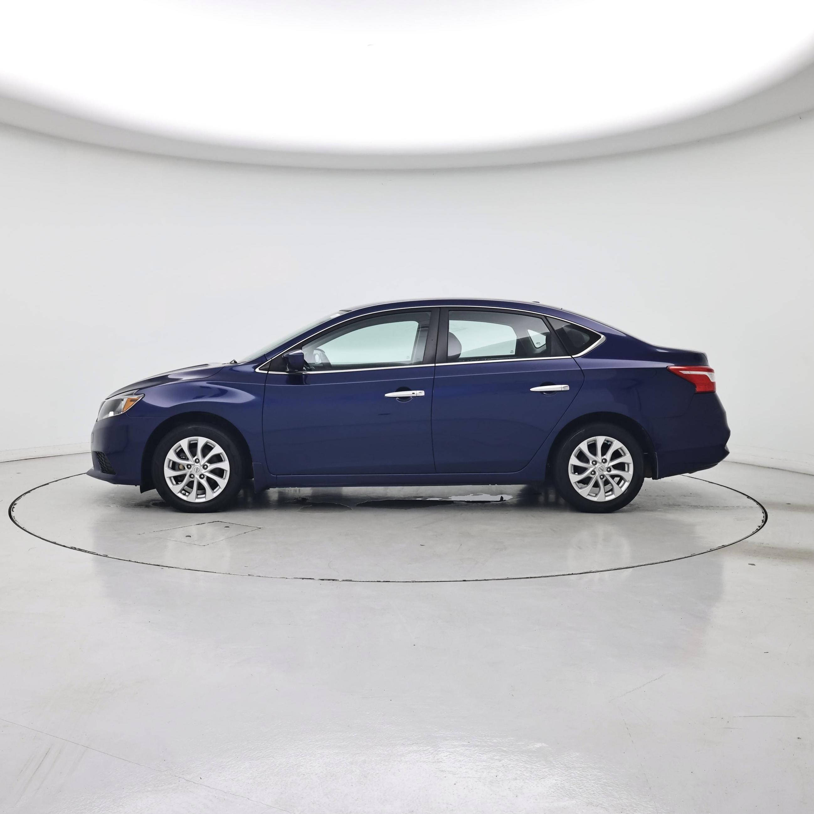 Thumbnail: 2019 Nissan Sentra - 3
