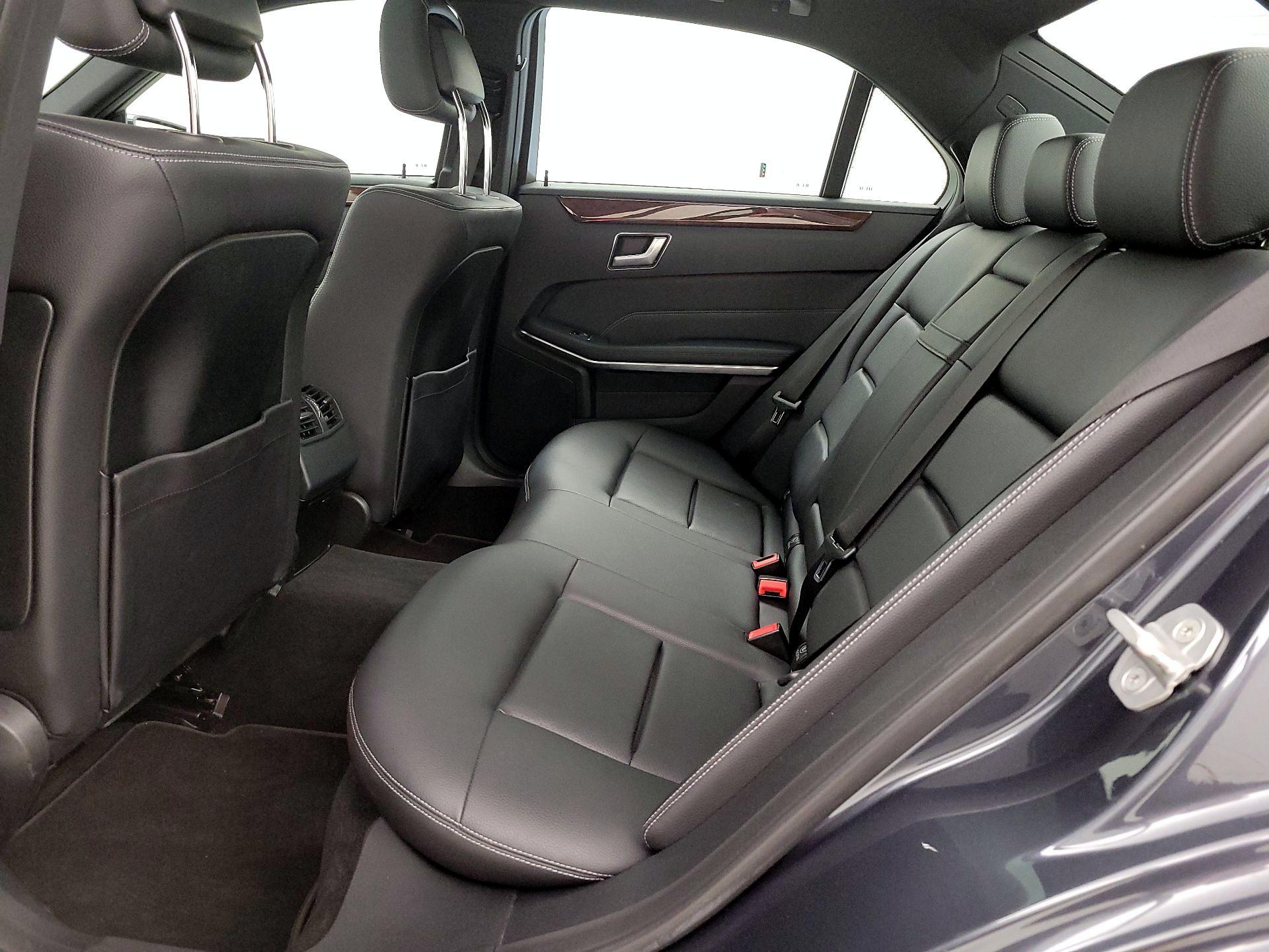 Thumbnail: 2014 Mercedes-Benz E-Class - 20