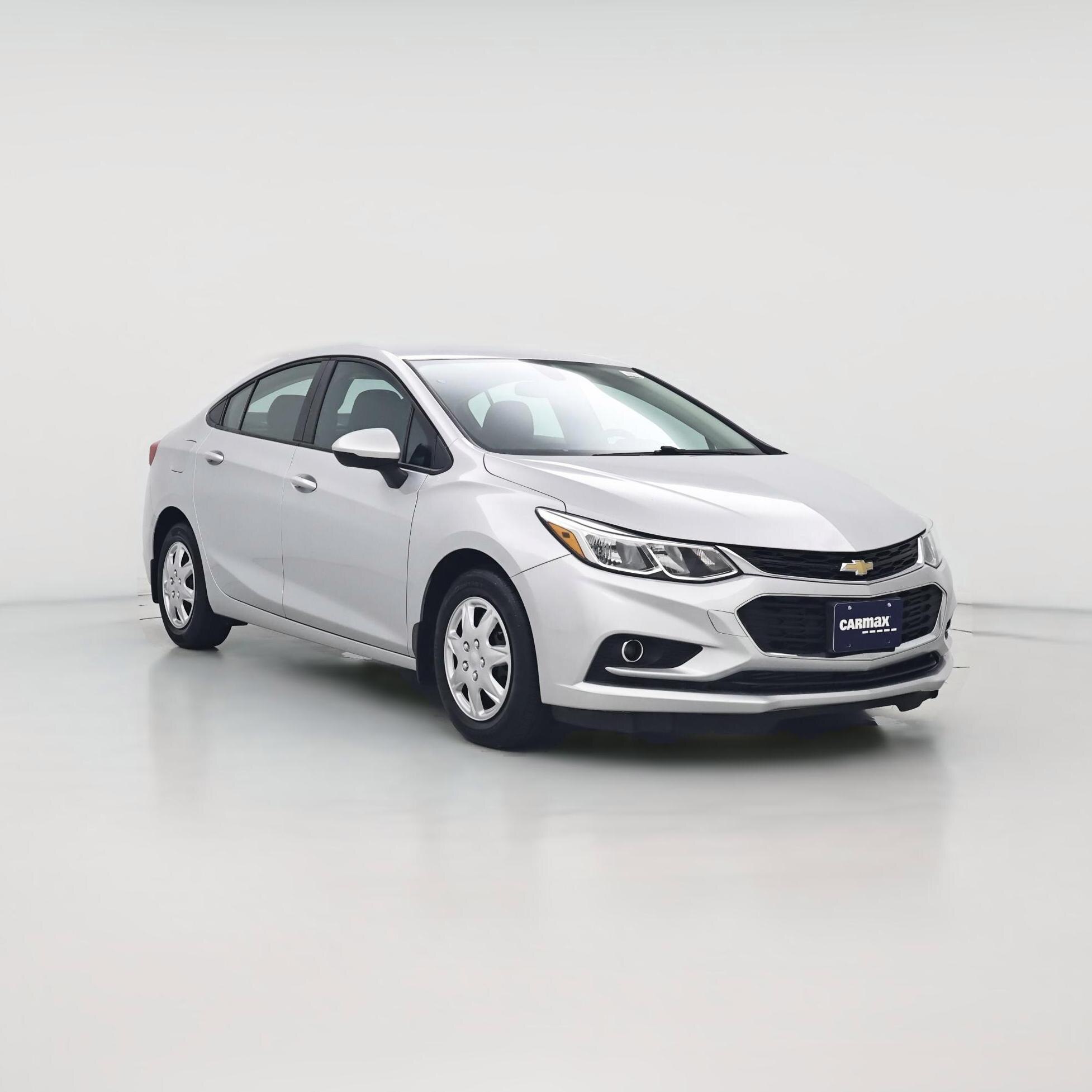 Thumbnail: 2017 Chevrolet Cruze - 1