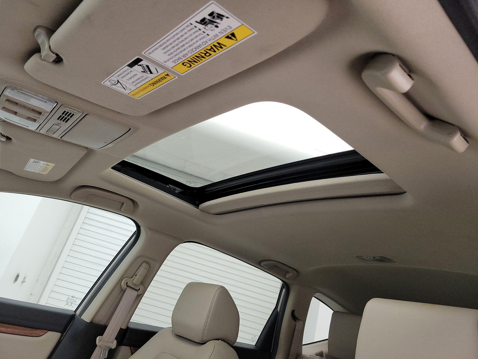 Thumbnail: 2019 Honda CR-V - 19