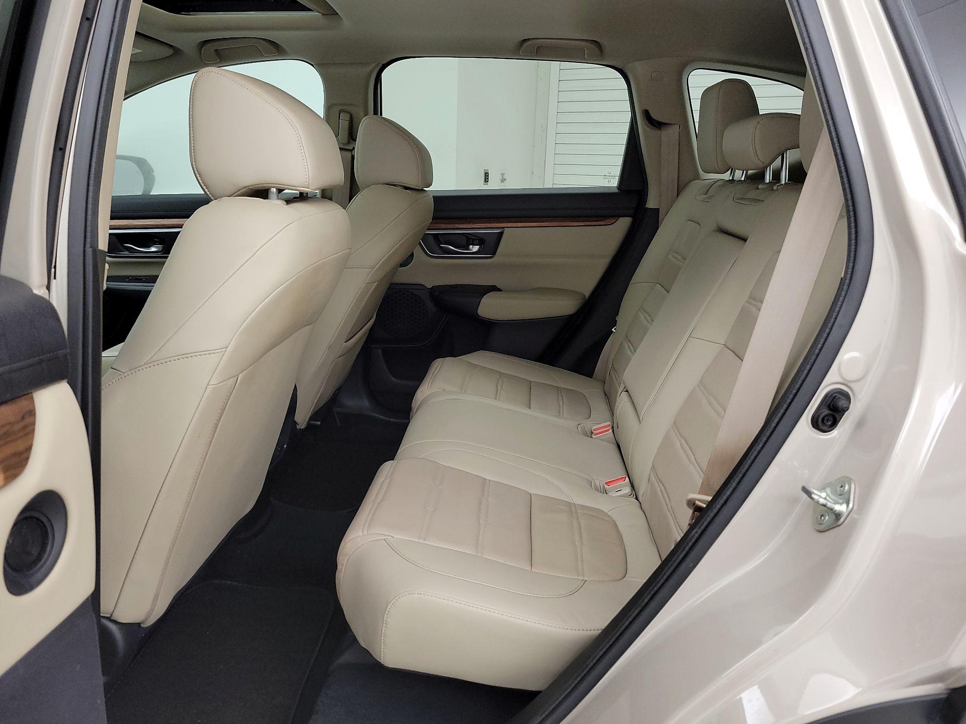 Thumbnail: 2019 Honda CR-V - 20