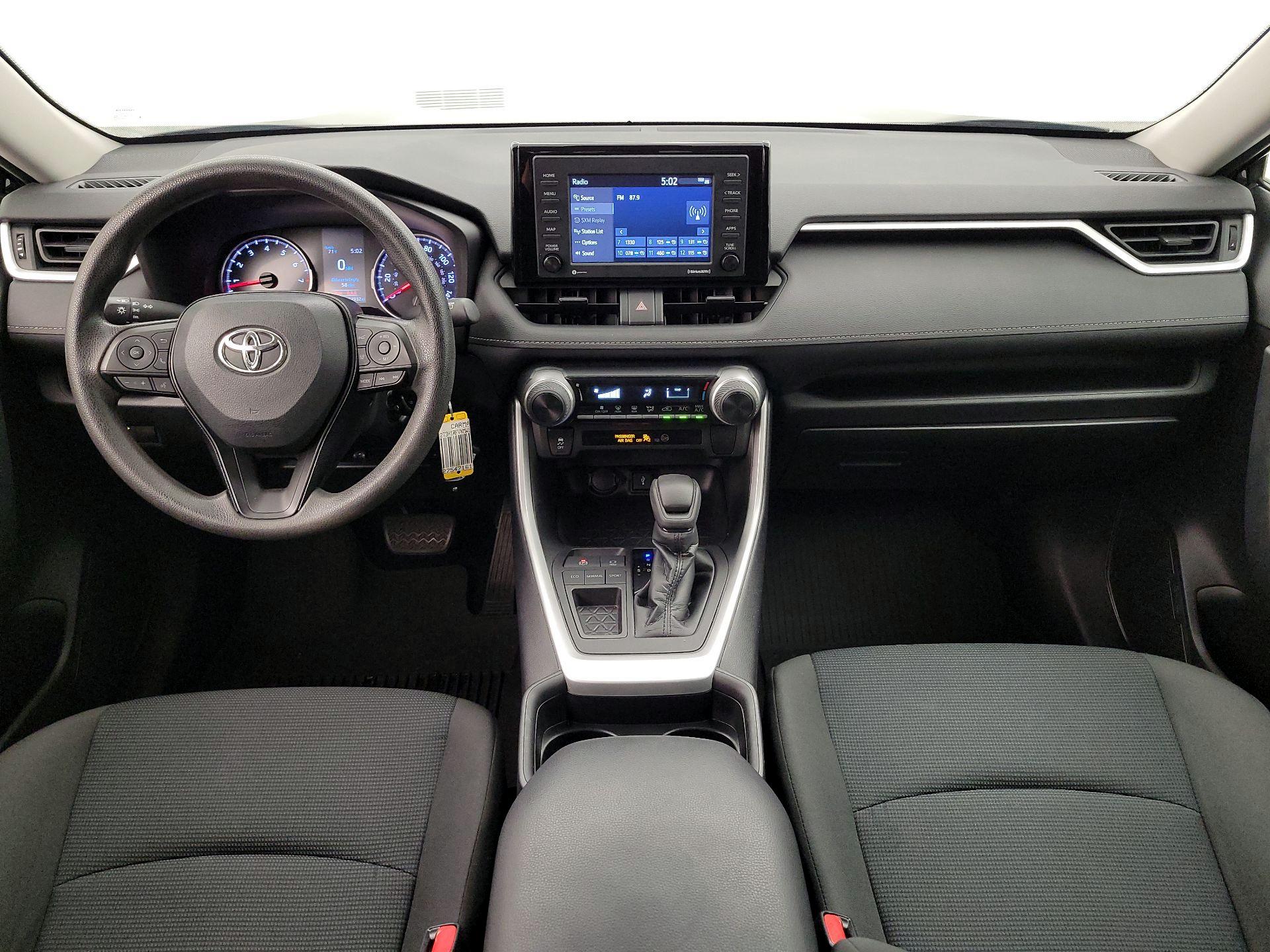 Thumbnail: 2021 Toyota RAV4 - 9