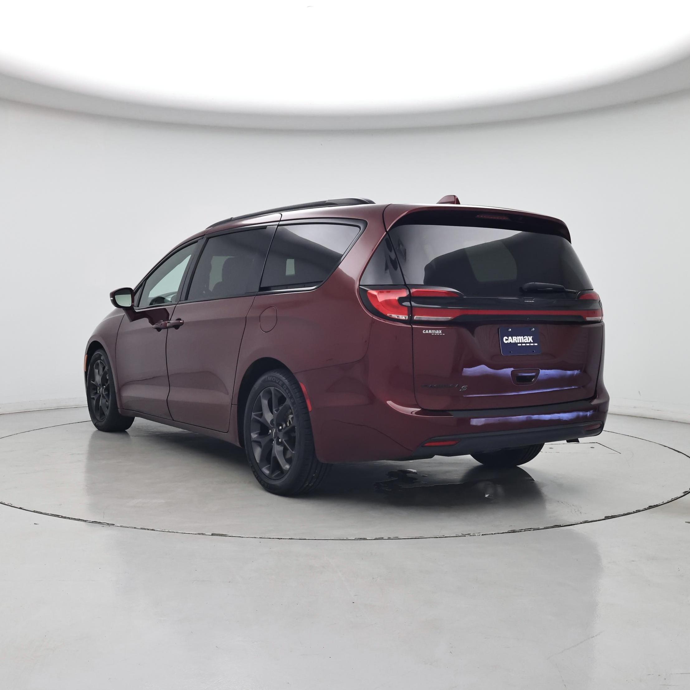 Thumbnail: 2022 Chrysler Pacifica - 2