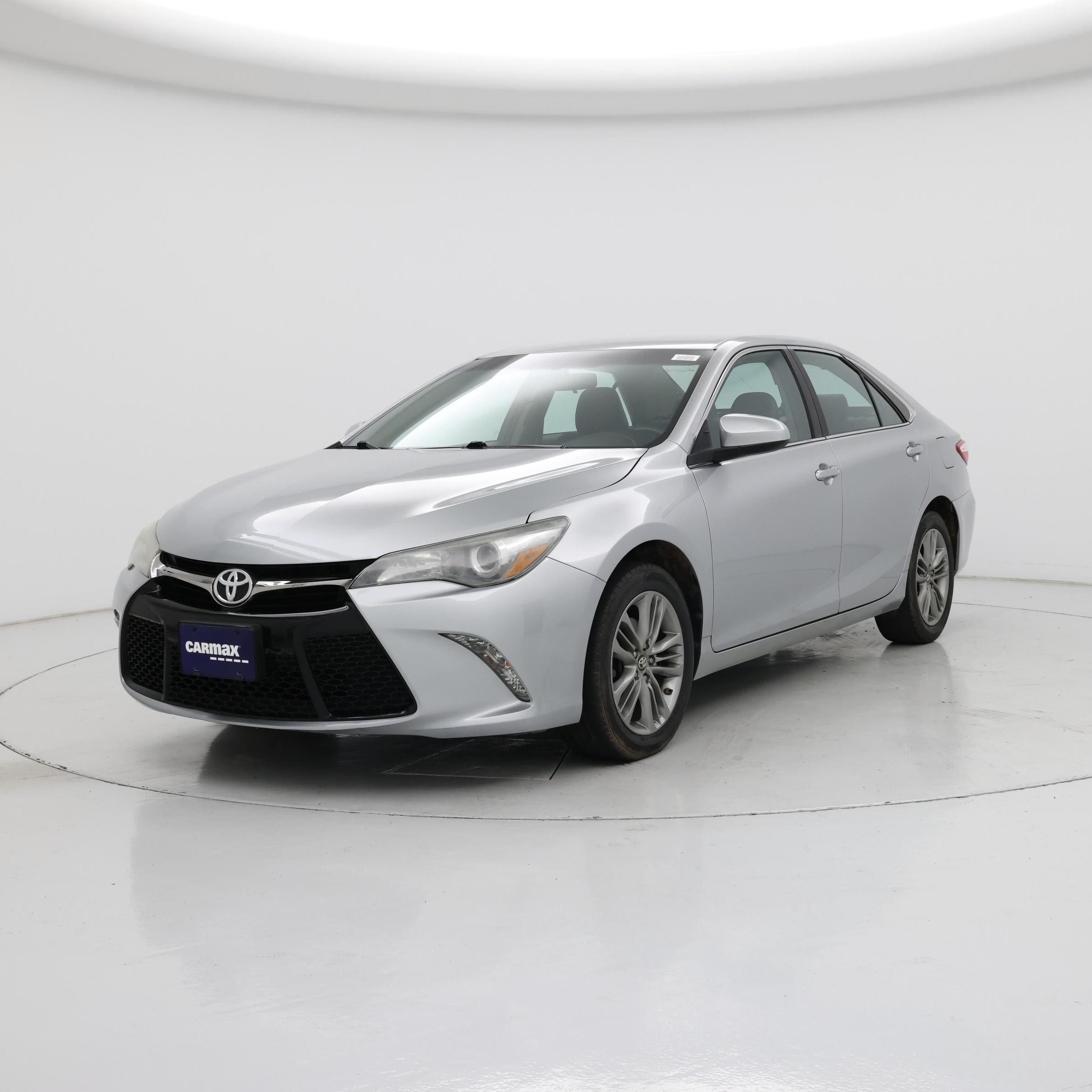 Thumbnail: 2017 Toyota Camry - 4