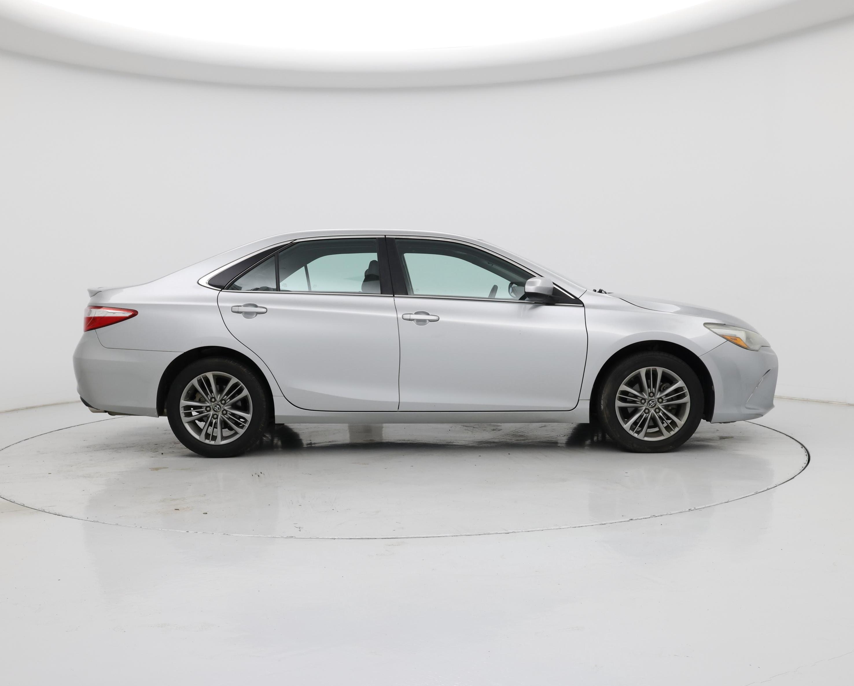 Thumbnail: 2017 Toyota Camry - 7
