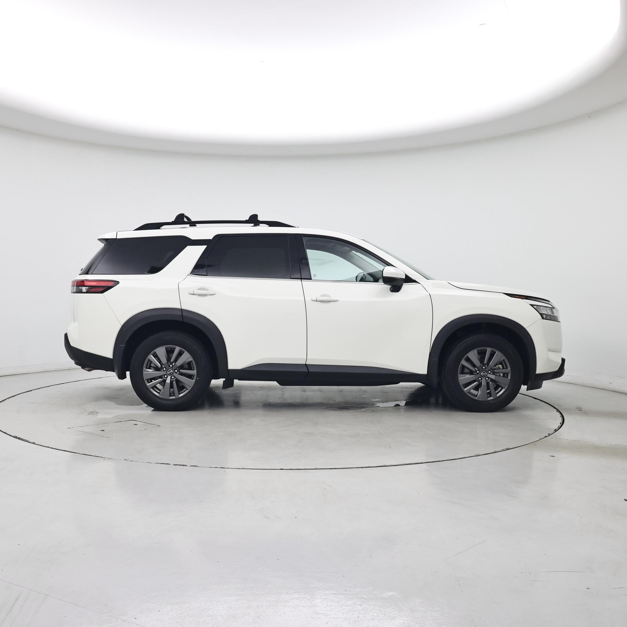 Thumbnail: 2022 Nissan Pathfinder - 7