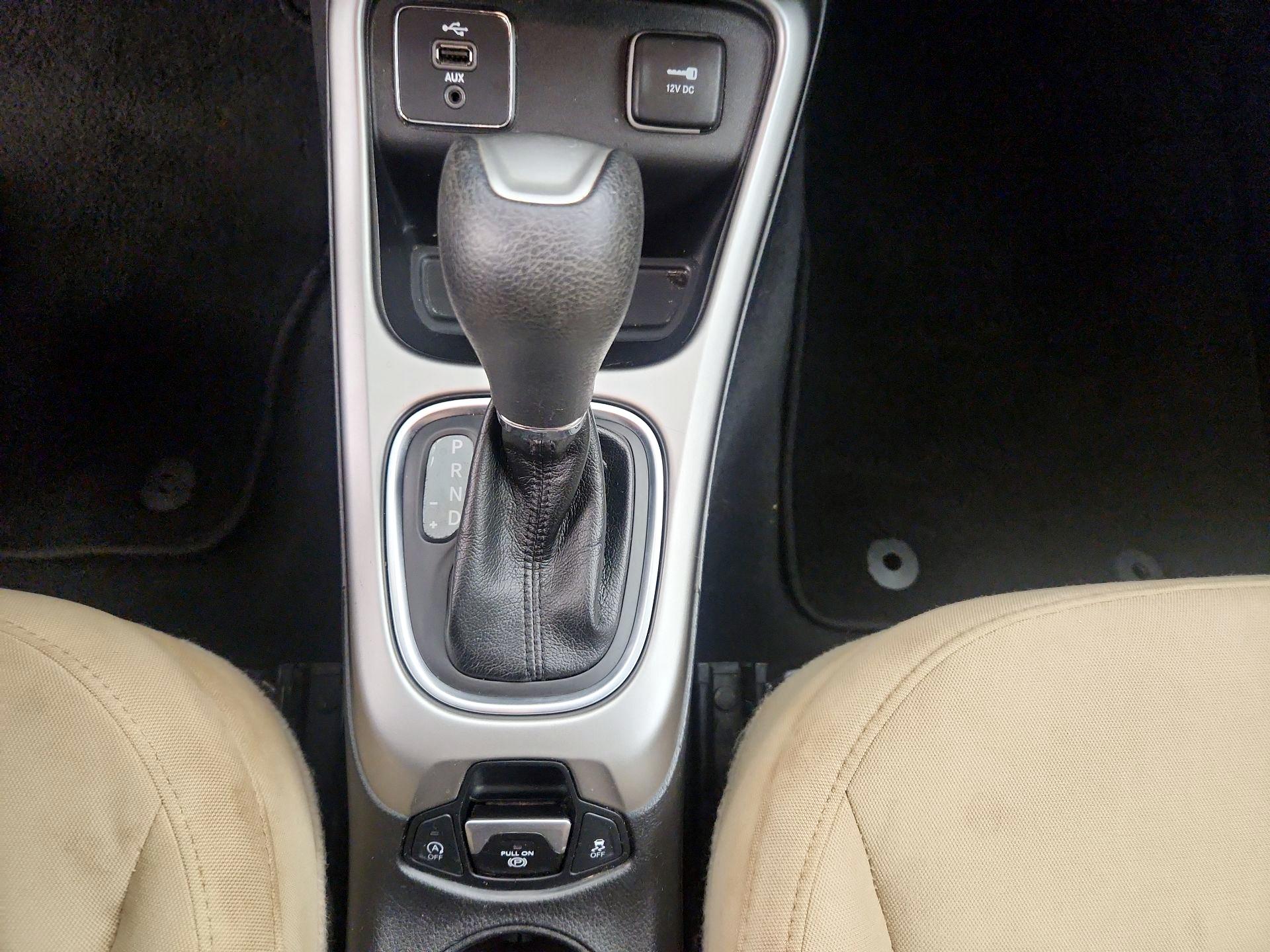 Thumbnail: 2018 Jeep Compass - 17