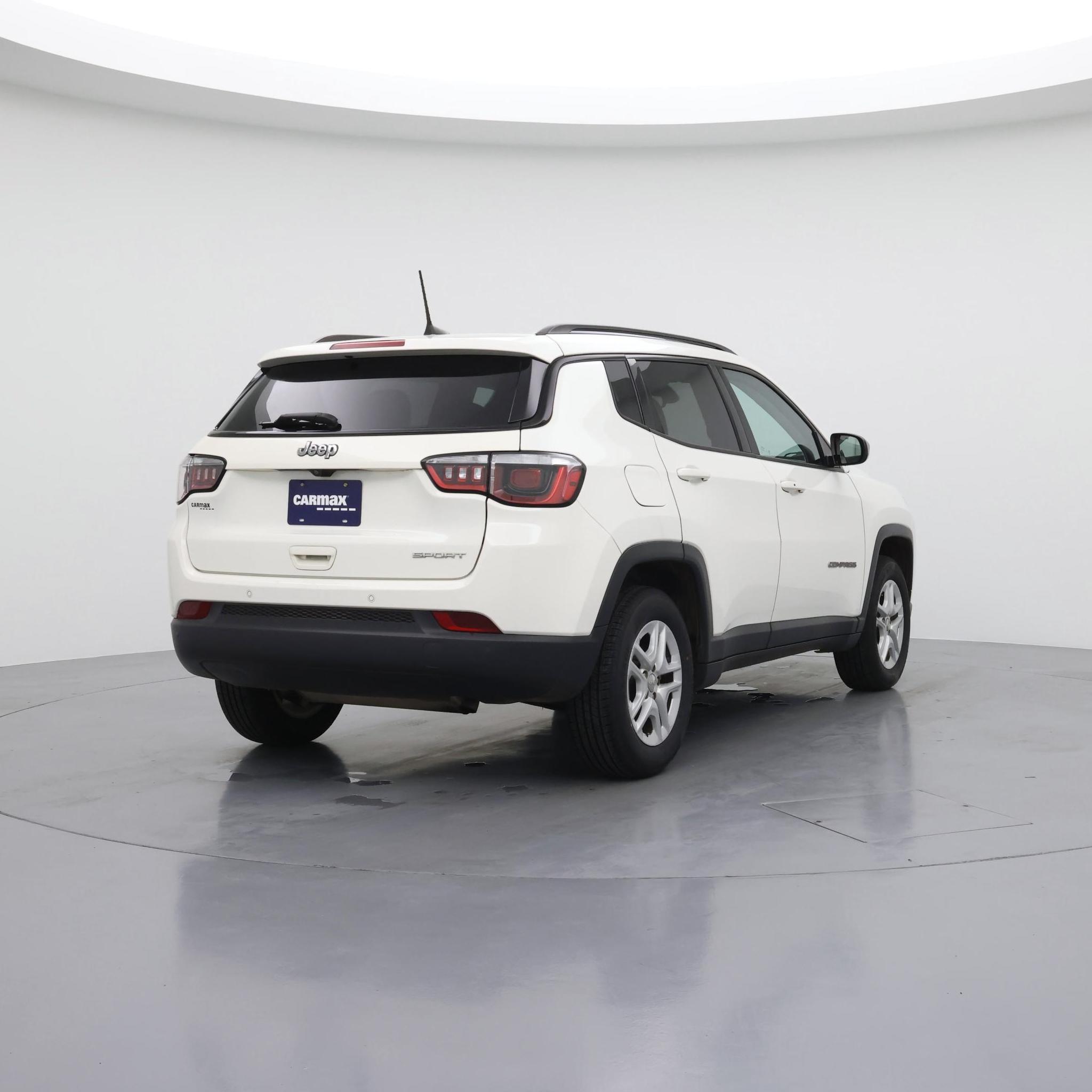 Thumbnail: 2018 Jeep Compass - 8