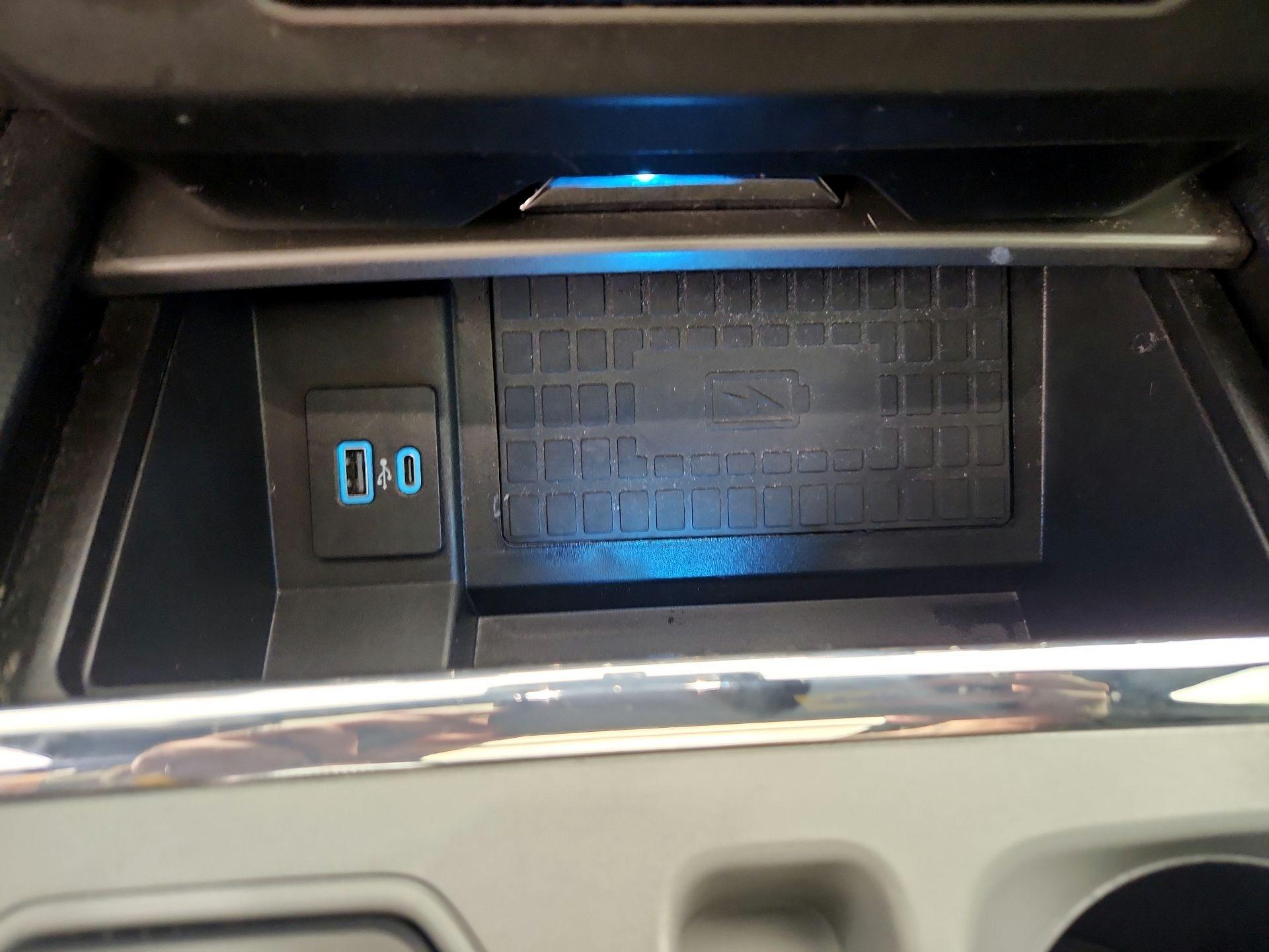 Thumbnail: 2021 Ford Expedition - 19