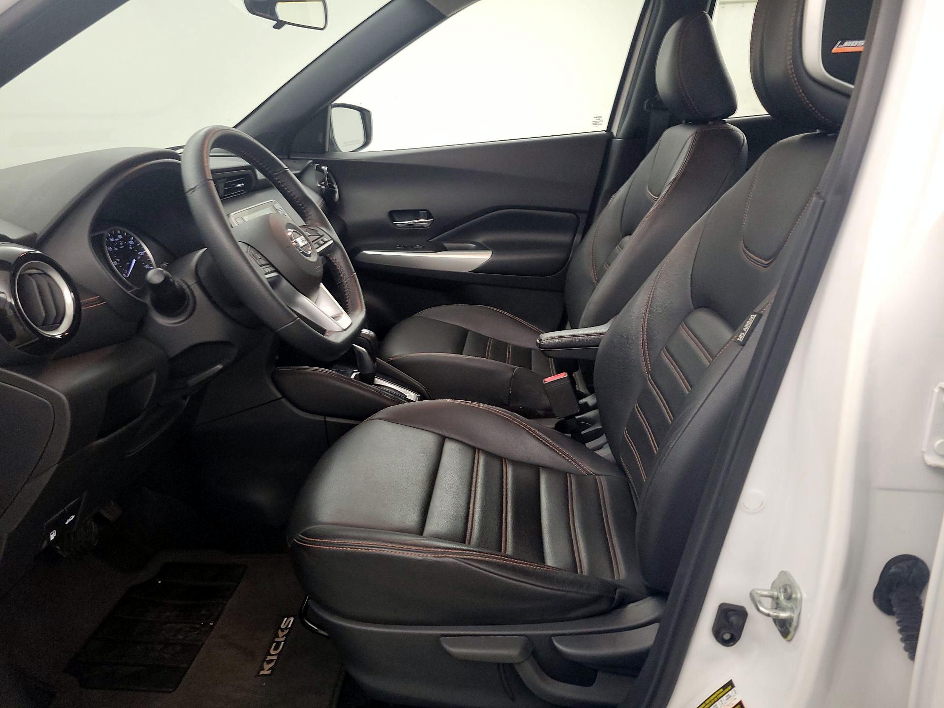 Thumbnail: 2020 Nissan Kicks - 11