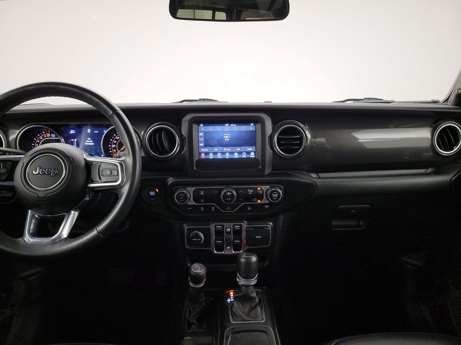 Thumbnail: 2021 Jeep Wrangler - 9
