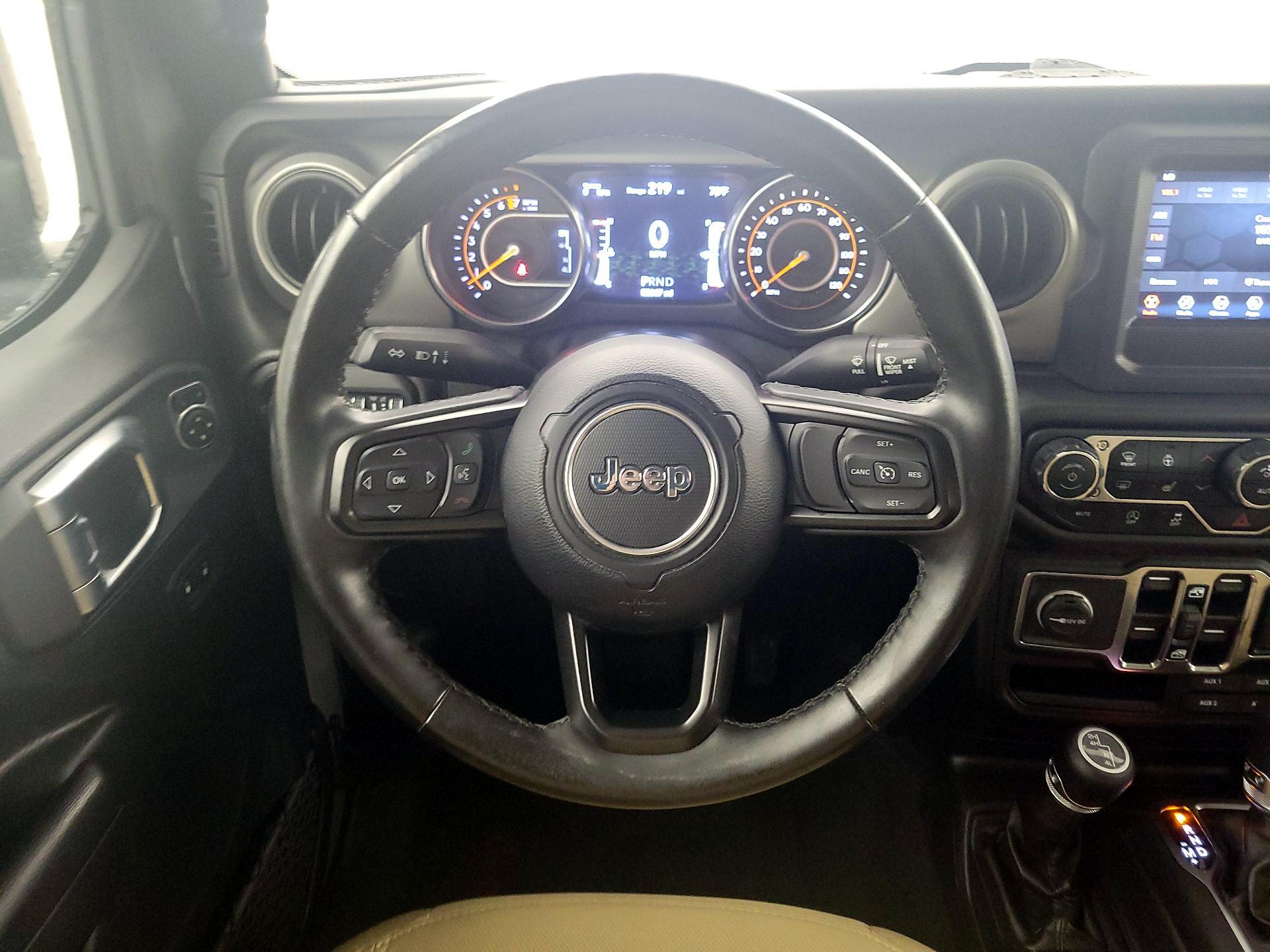Thumbnail: 2021 Jeep Gladiator - 10