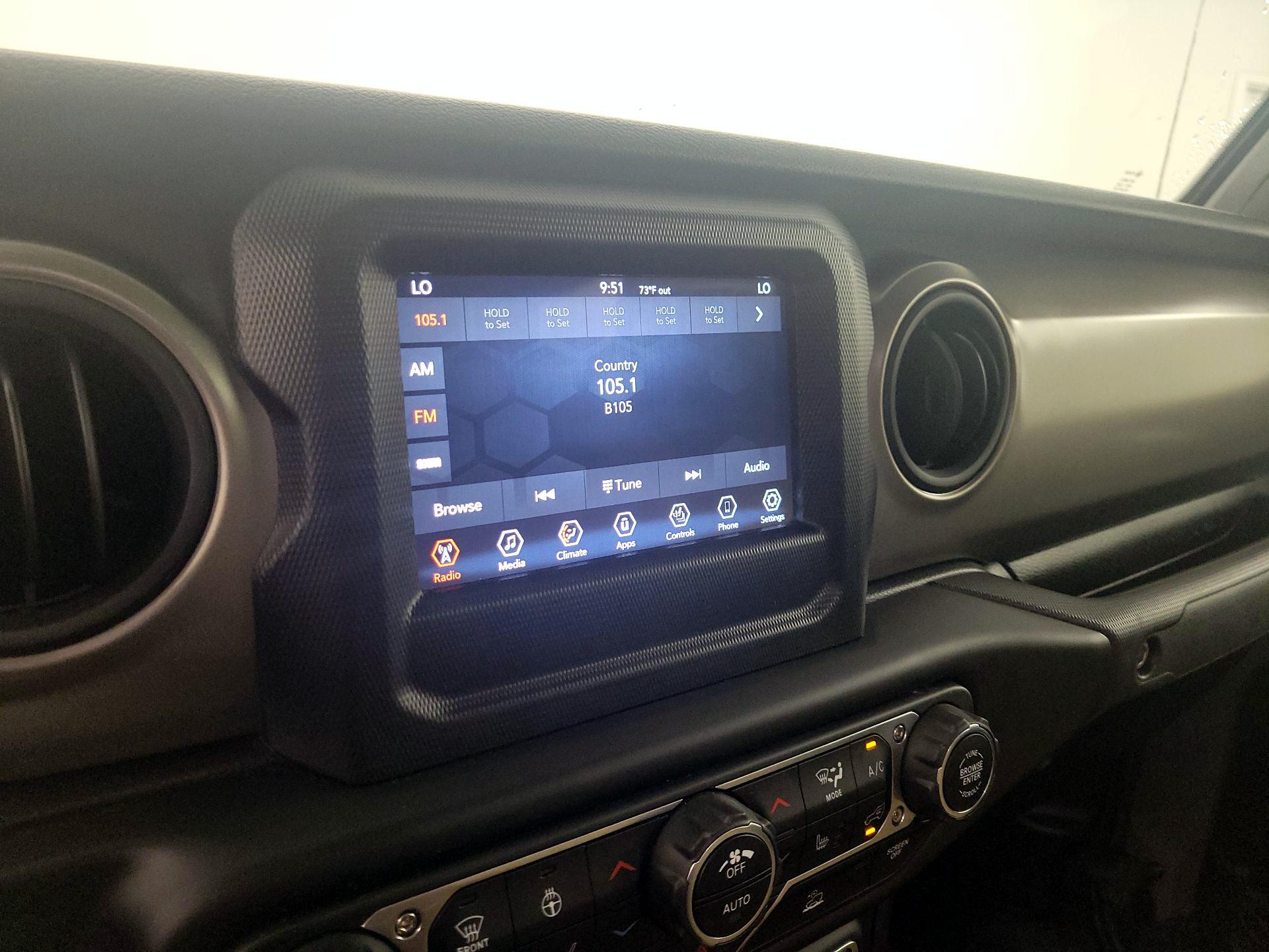 Thumbnail: 2021 Jeep Gladiator - 15