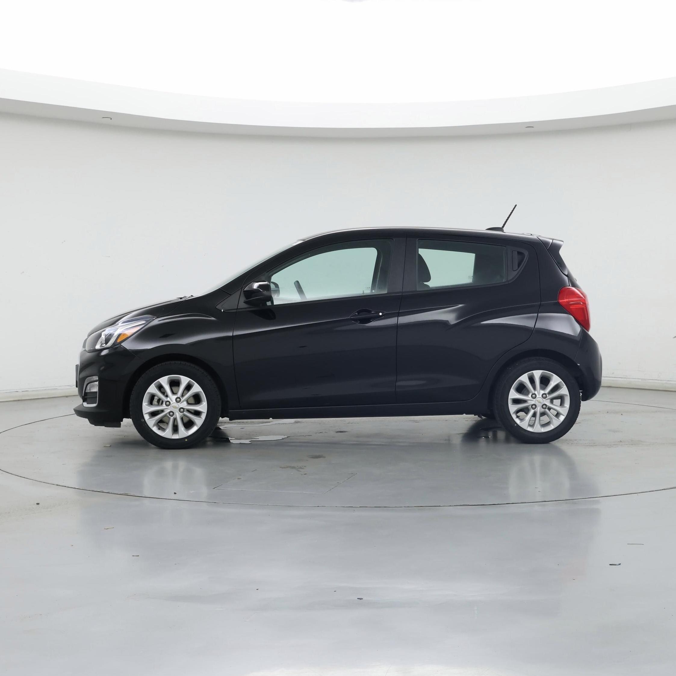 Thumbnail: 2022 Chevrolet Spark - 3