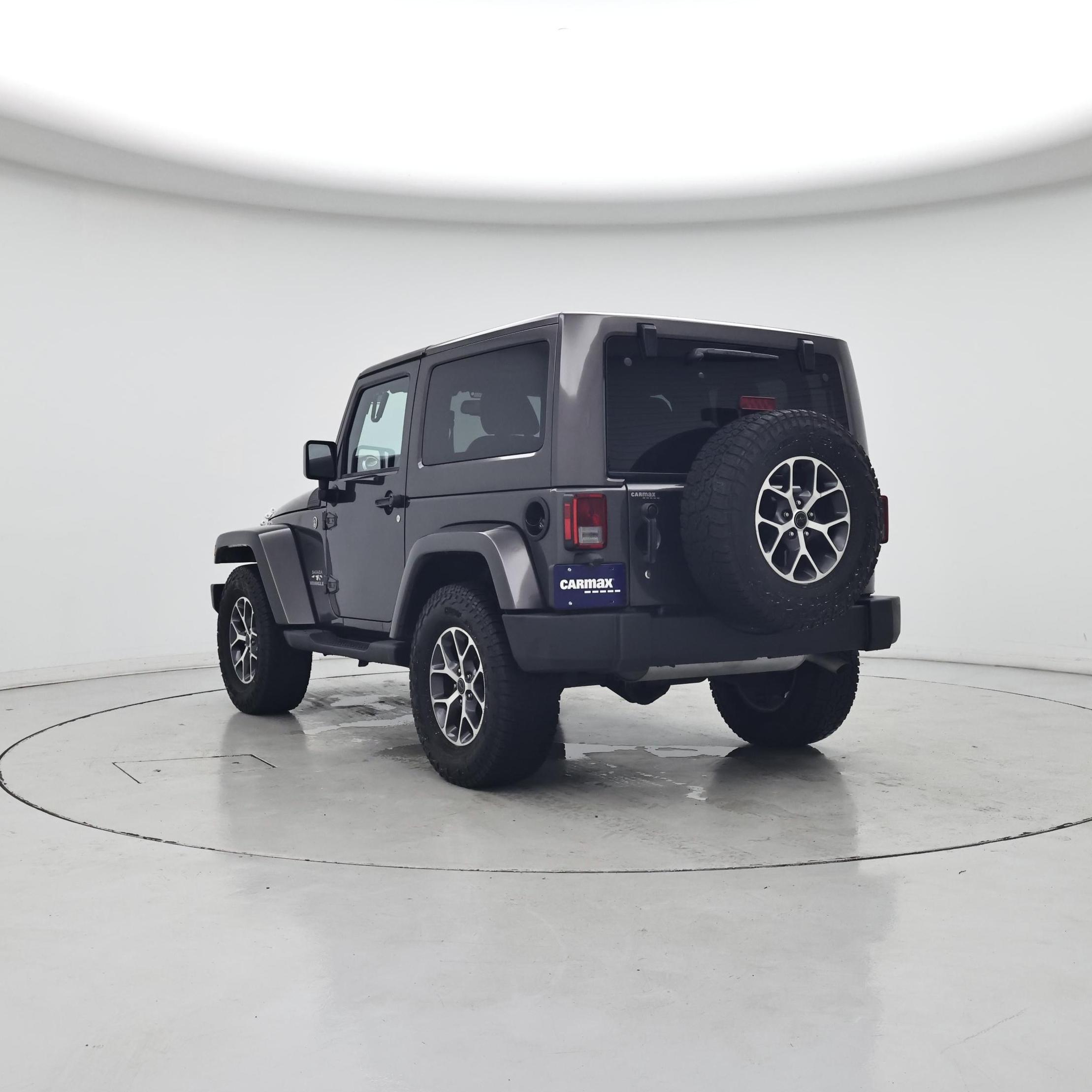 Thumbnail: 2016 Jeep Wrangler - 2