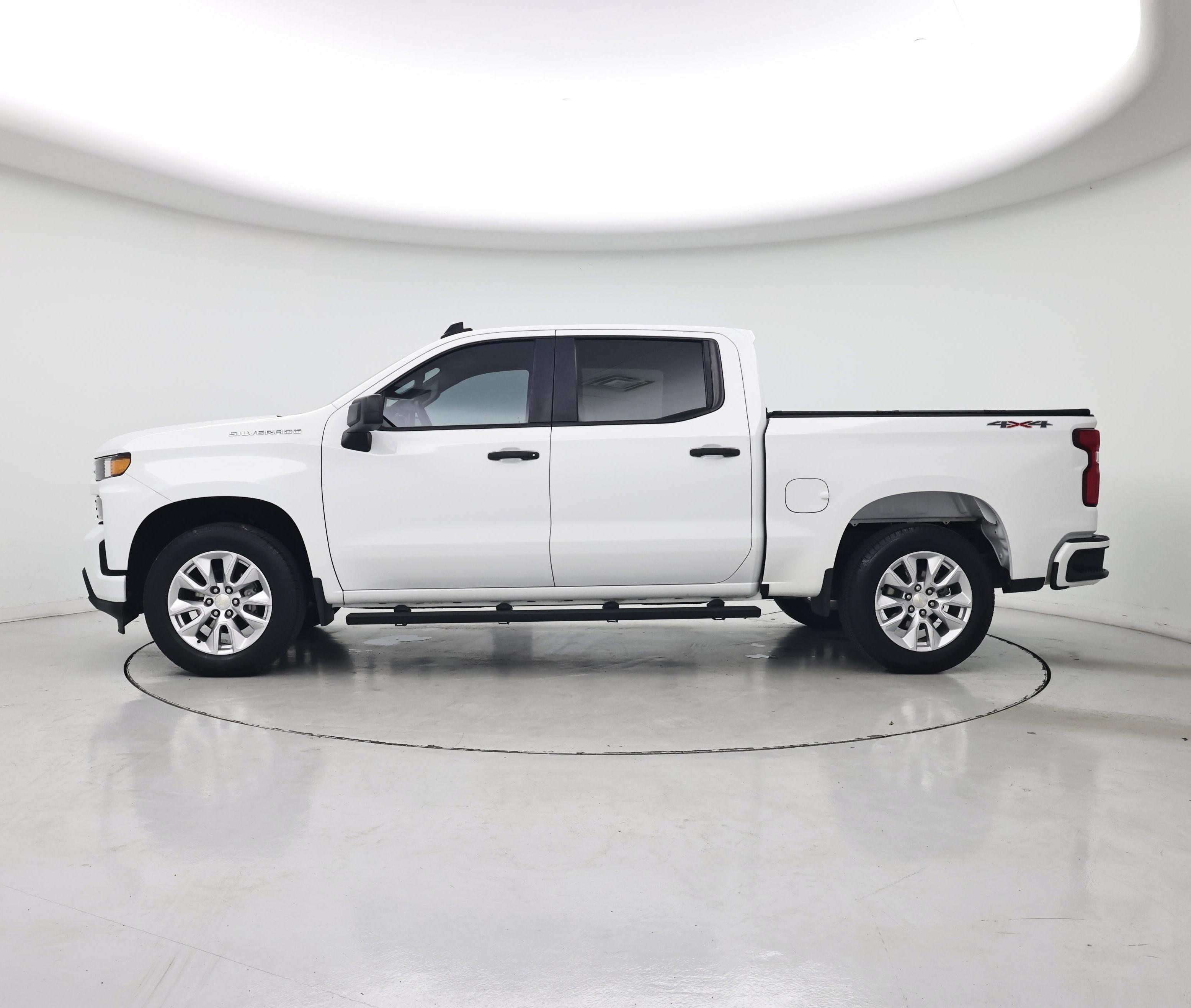 Thumbnail: 2020 Chevrolet Silverado 1500 - 3