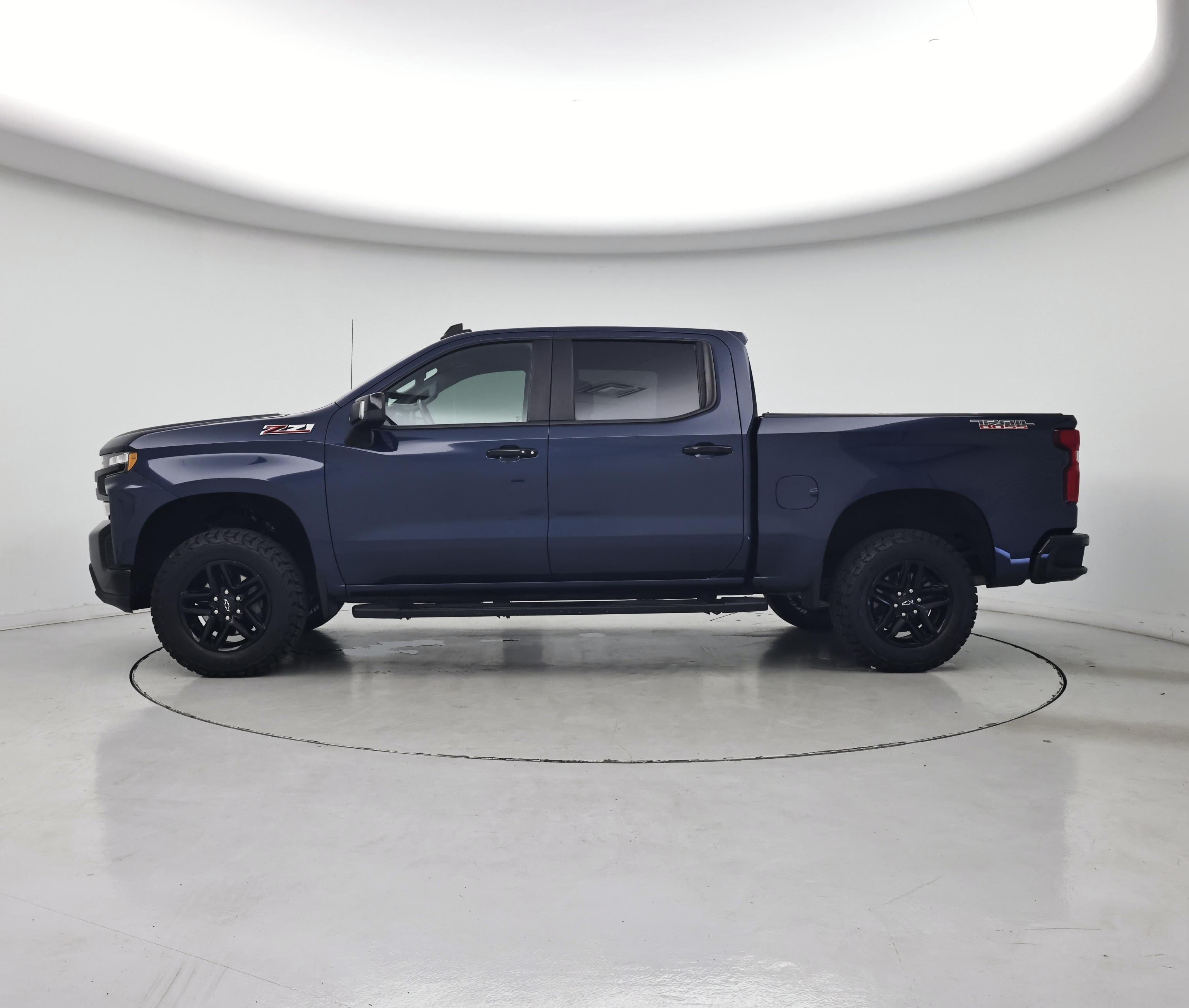 Thumbnail: 2021 Chevrolet Silverado 1500 - 3