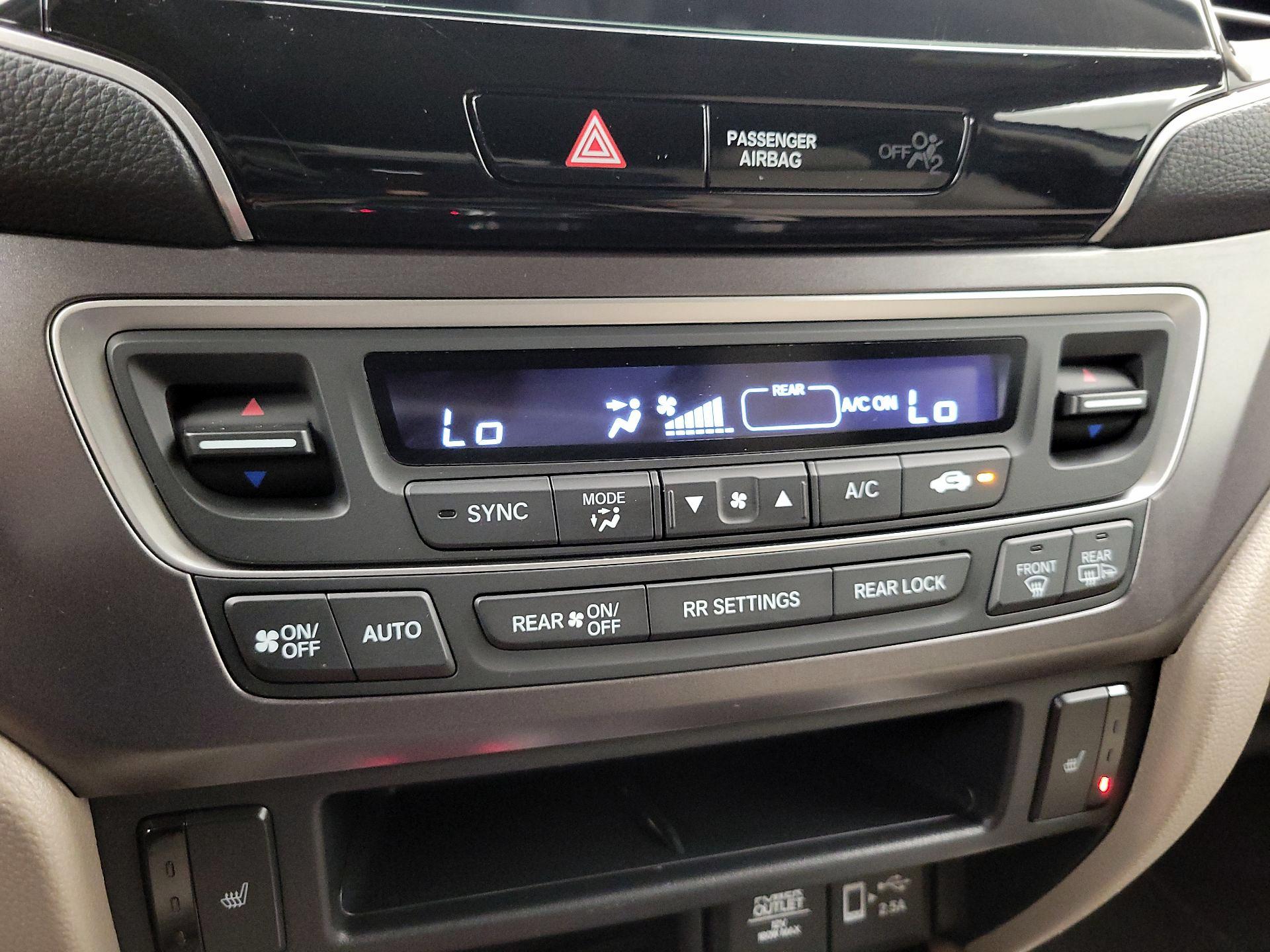 Thumbnail: 2021 Honda Pilot - 16