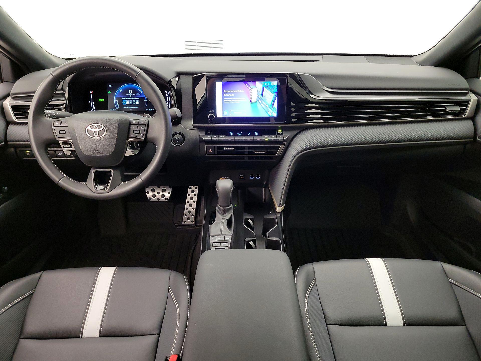 Thumbnail: 2025 Toyota Camry - 9