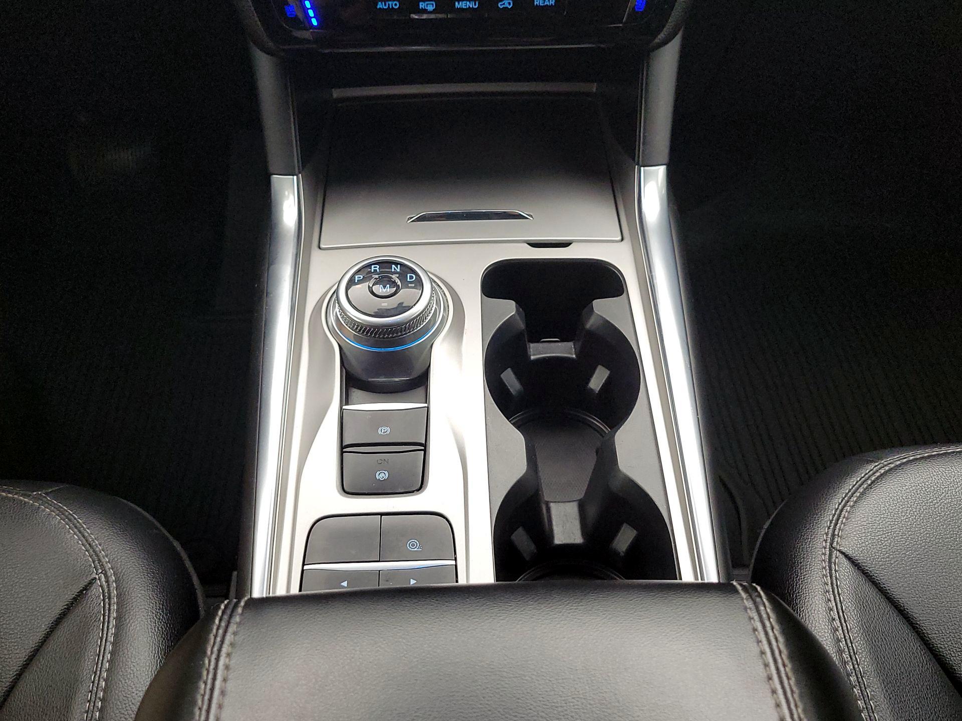 Thumbnail: 2021 Ford Explorer - 18