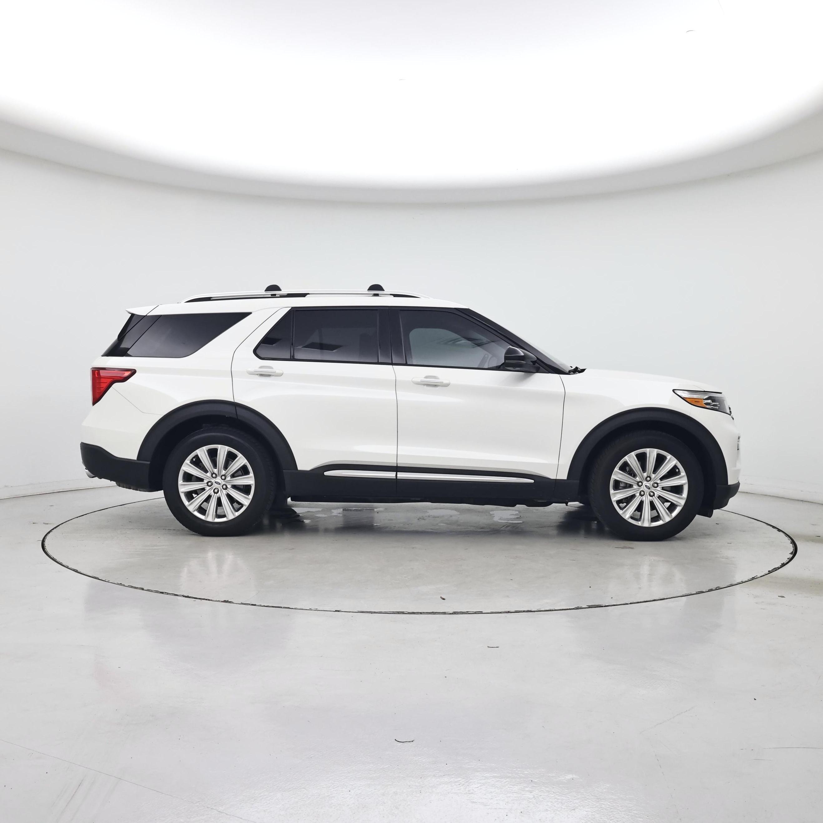 Thumbnail: 2021 Ford Explorer - 7