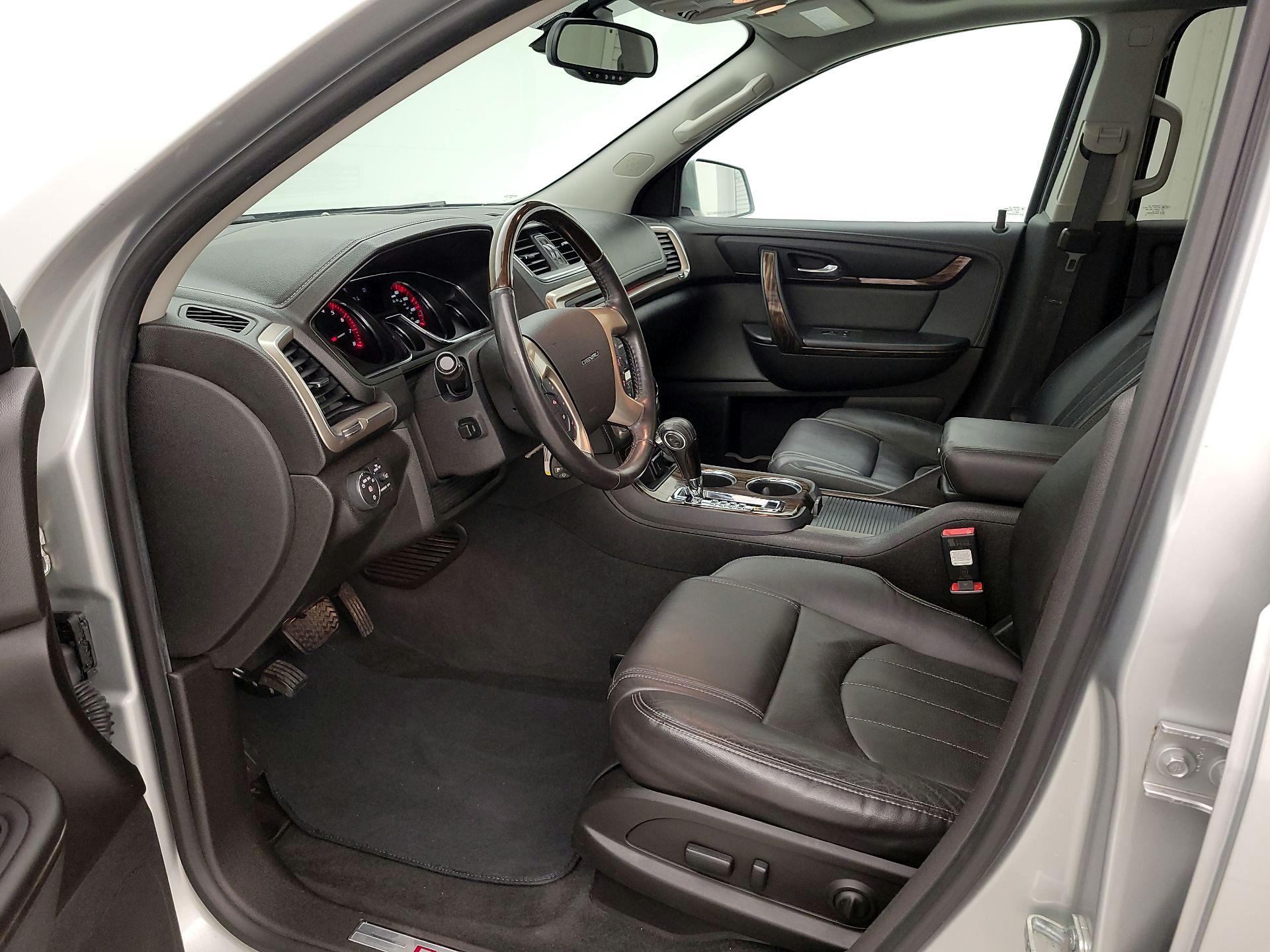 Thumbnail: 2016 GMC Acadia - 11