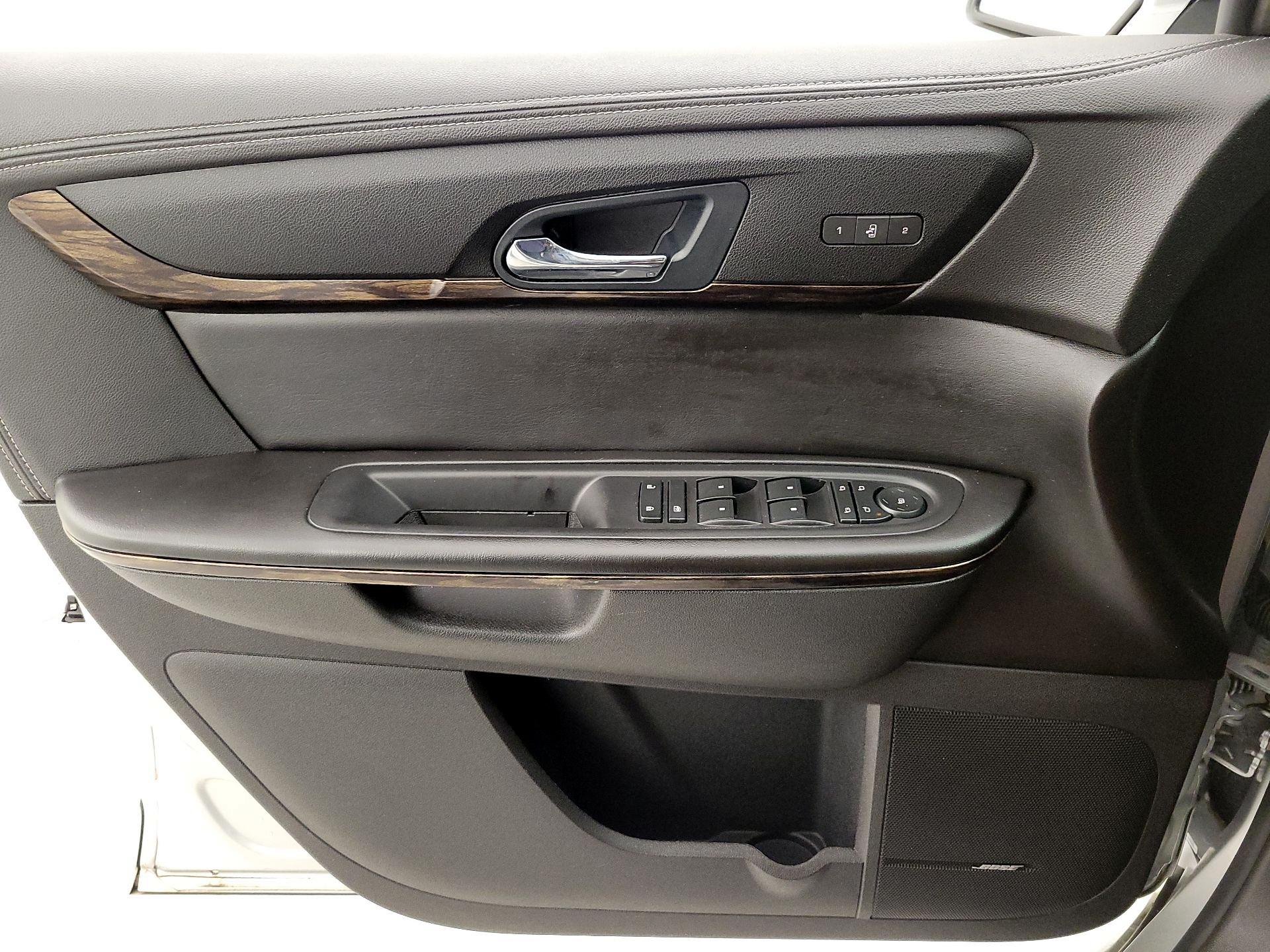 Thumbnail: 2016 GMC Acadia - 12