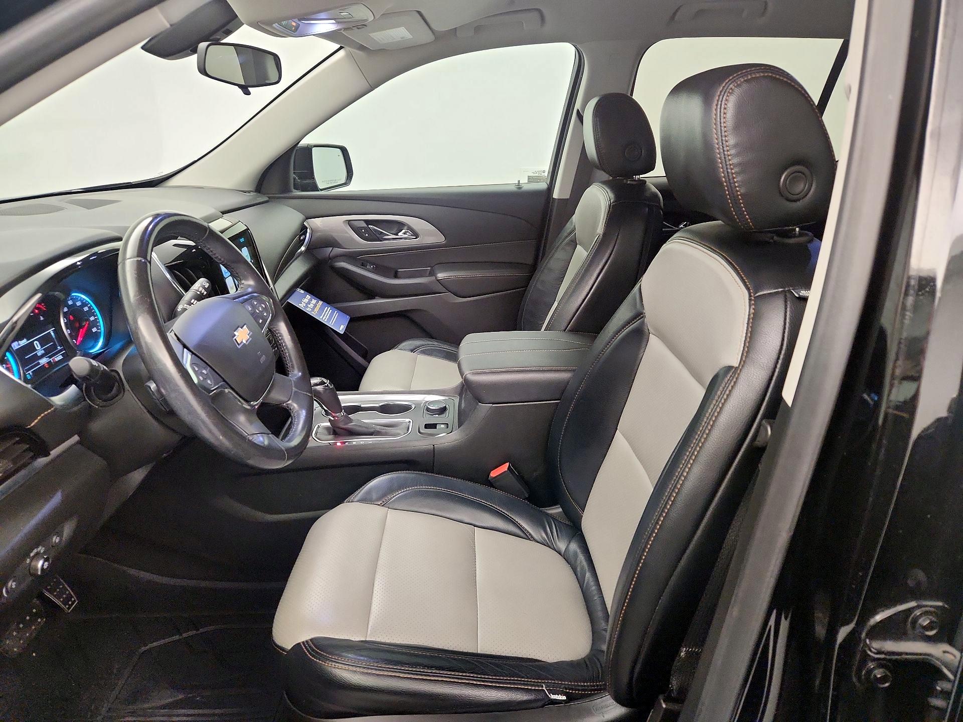 Thumbnail: 2019 Chevrolet Traverse - 11