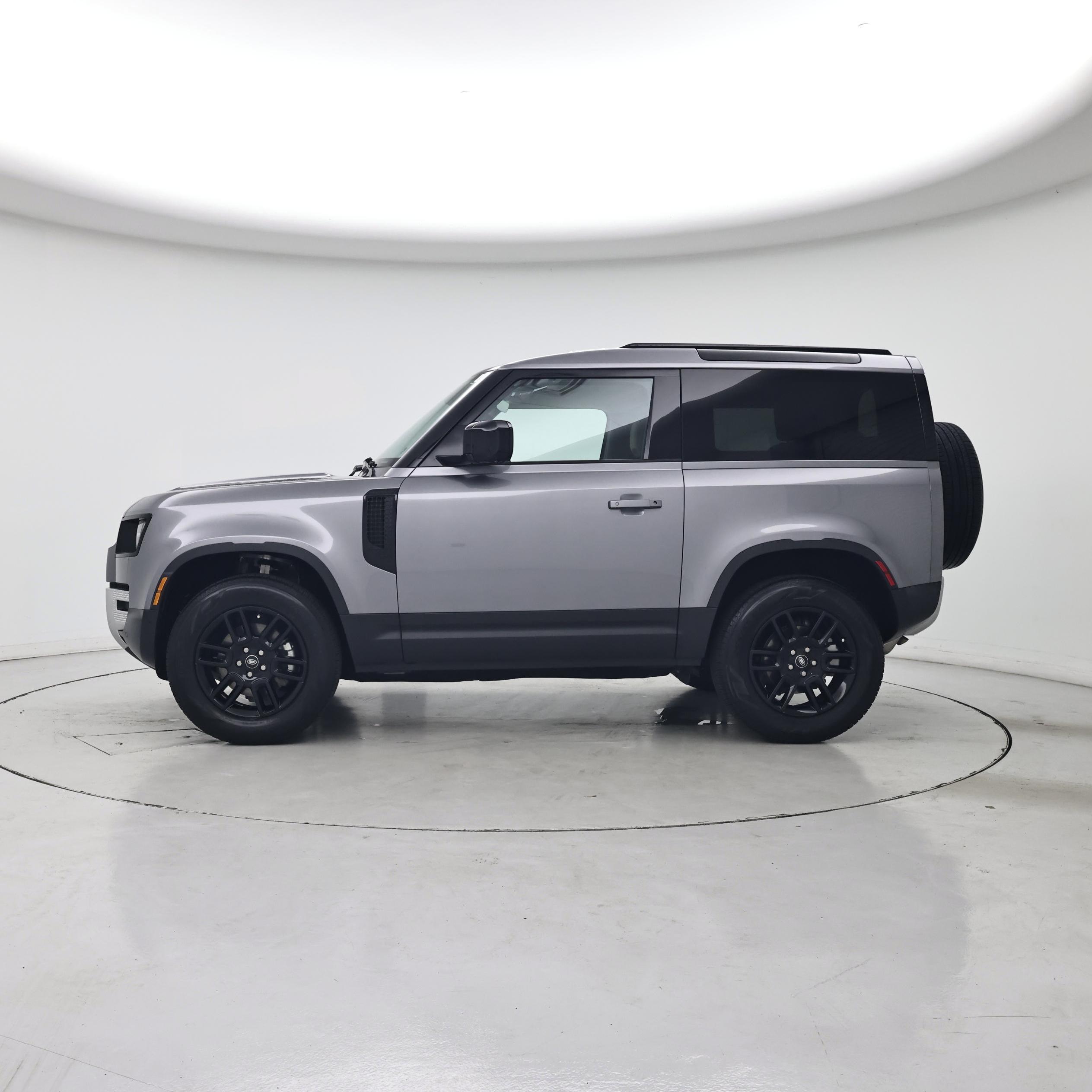 Thumbnail: 2024 Land Rover Defender - 3