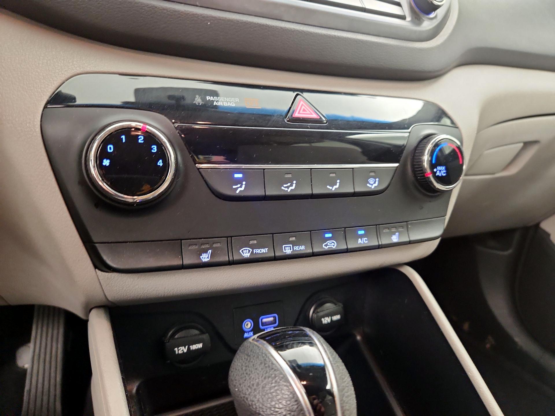Thumbnail: 2018 Hyundai Tucson - 16