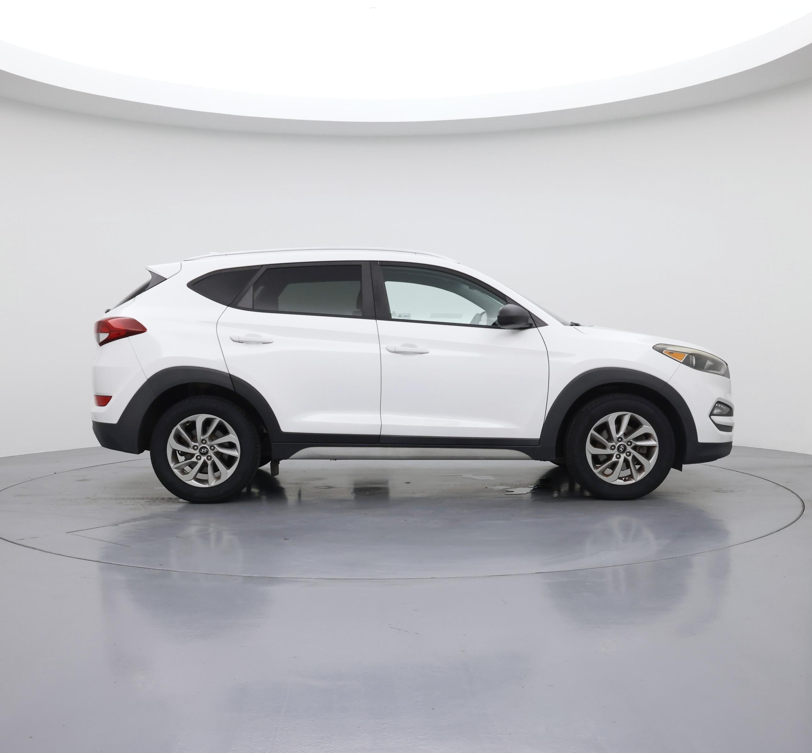 Thumbnail: 2018 Hyundai Tucson - 7