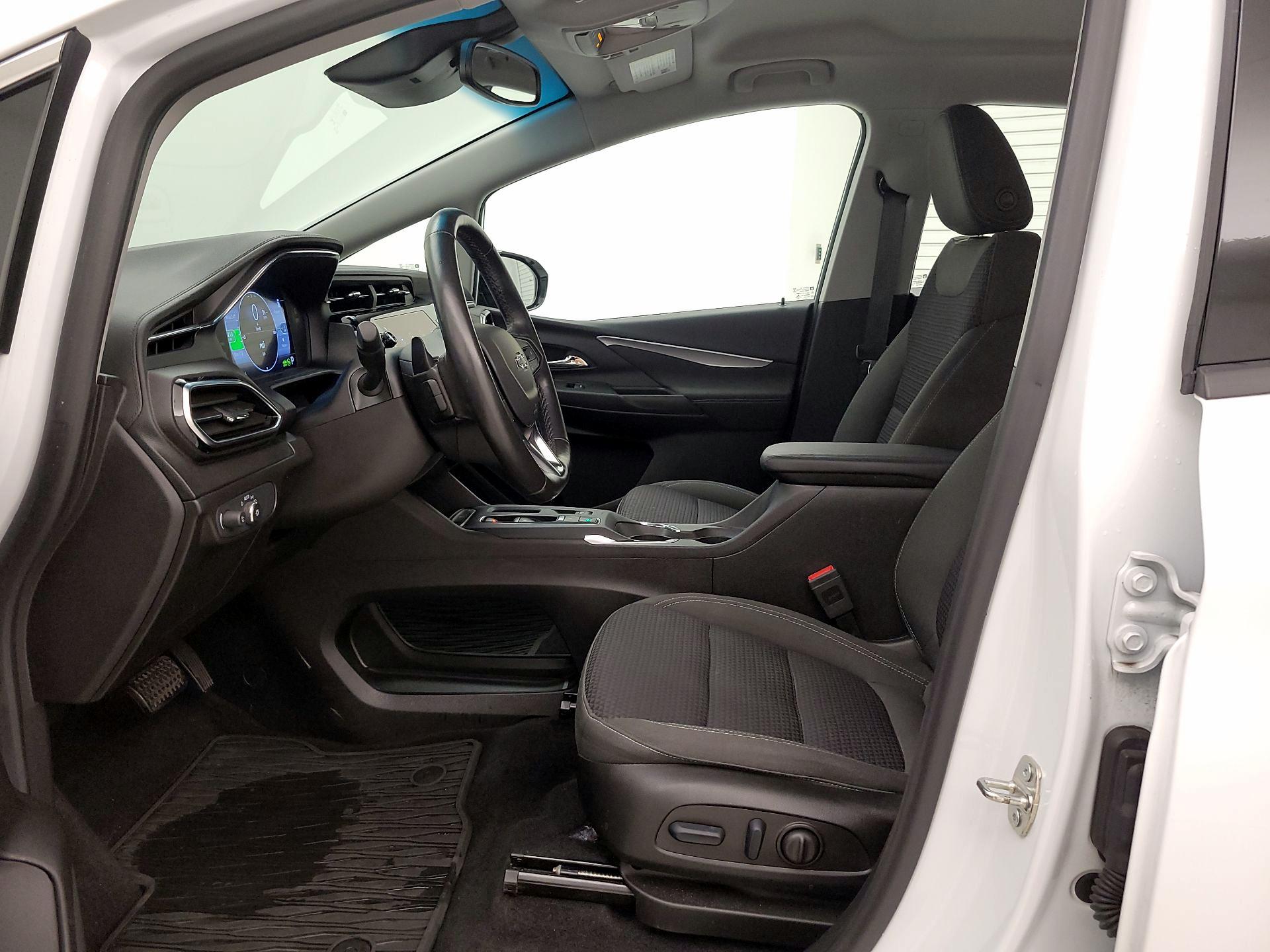 Thumbnail: 2023 Chevrolet Bolt EV - 11
