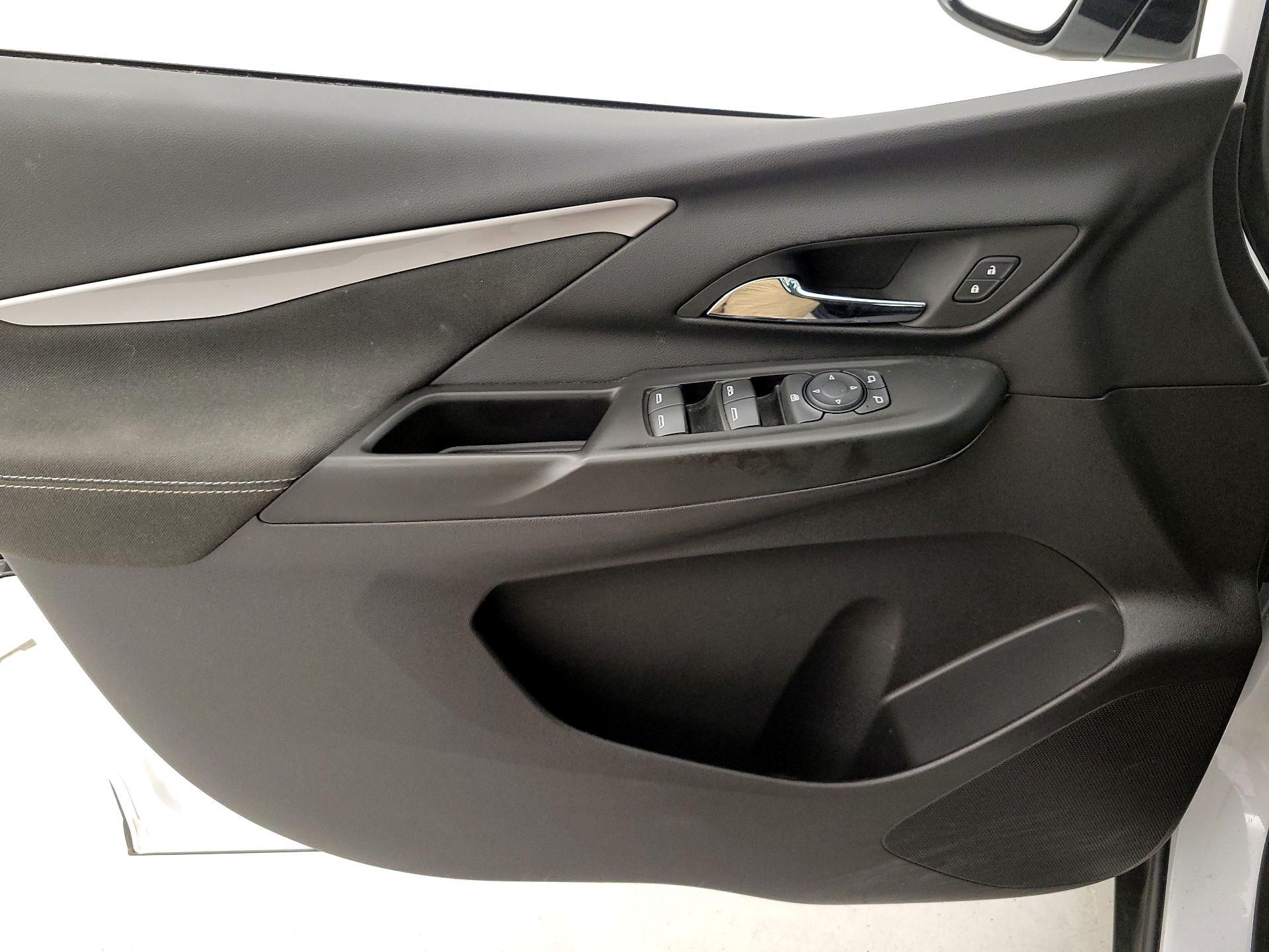 Thumbnail: 2023 Chevrolet Bolt EV - 12