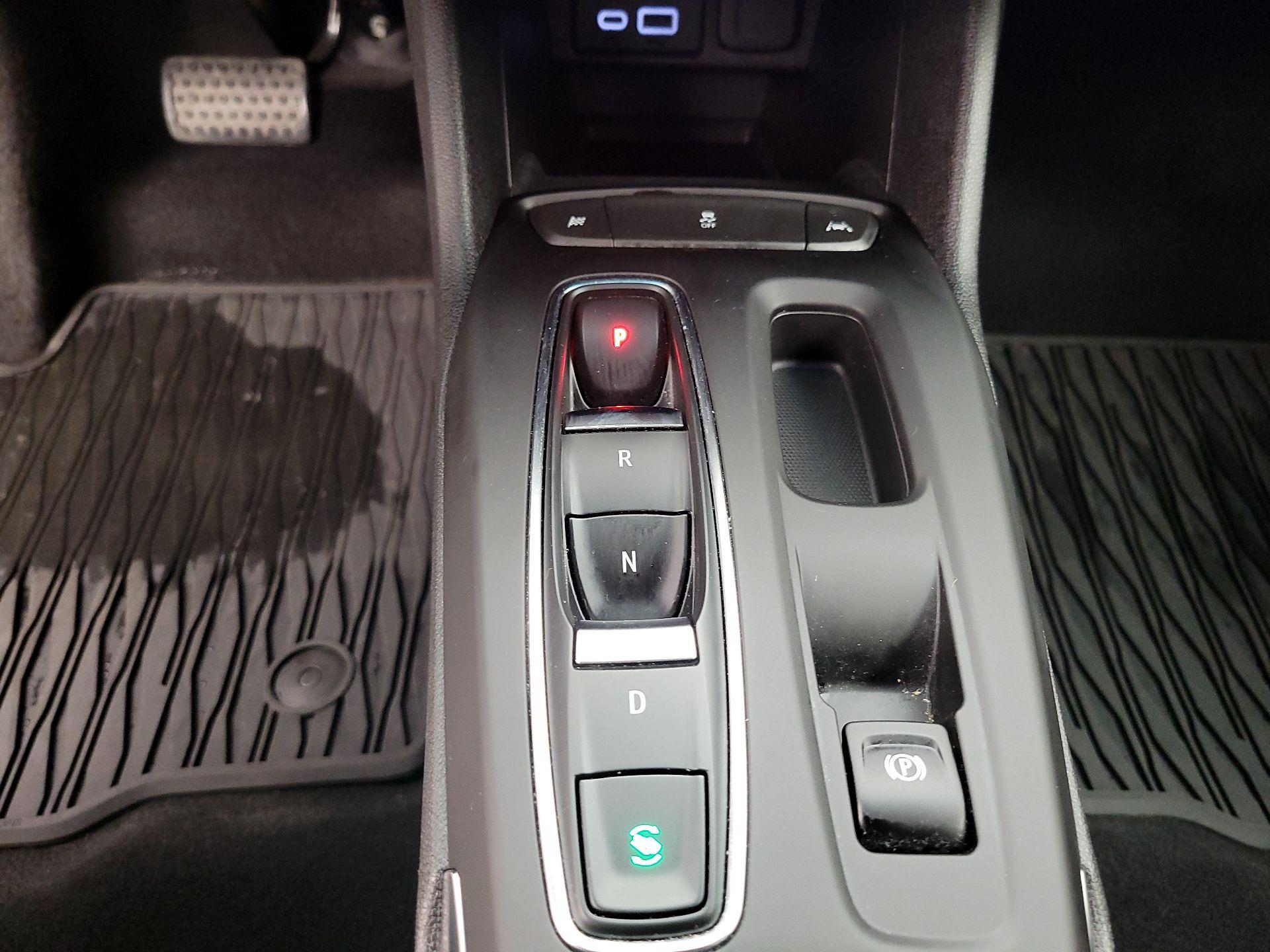 Thumbnail: 2023 Chevrolet Bolt EV - 17